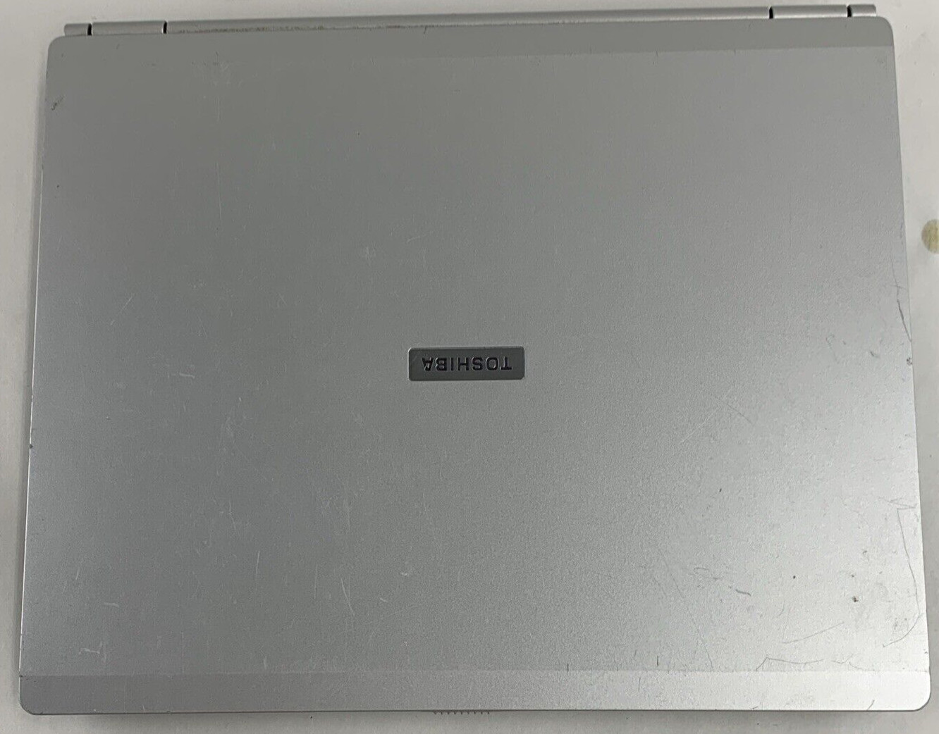 Toshiba Satellite A85 Intel Celeron-360J 1.40GHz 2GB RAM 15.6″ No Battery/HDD/OS