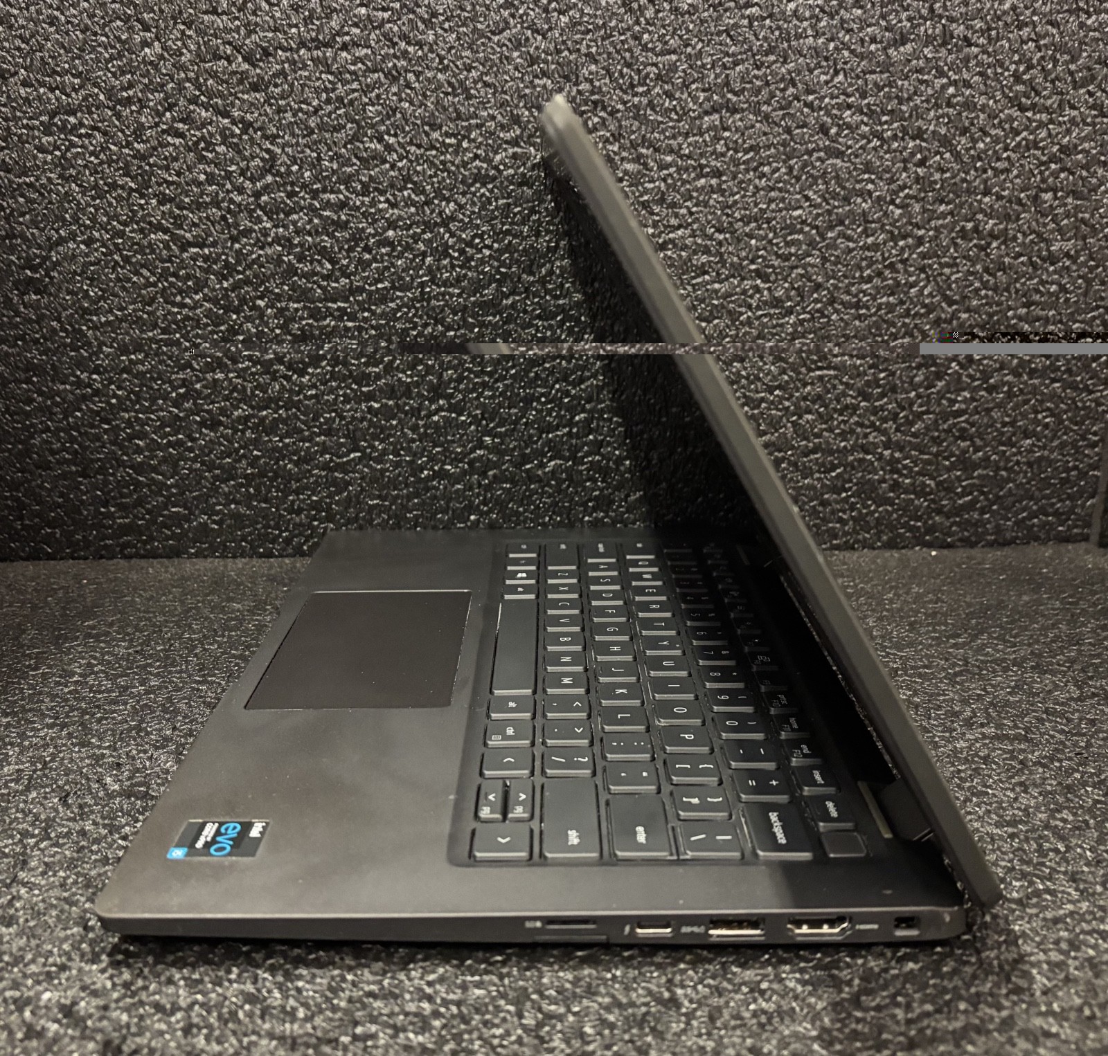 Dell Latitude 7420 14″ i5-1145G7 | 16GB | NO SSD/FOR PARTS | READ DESCRIPTION