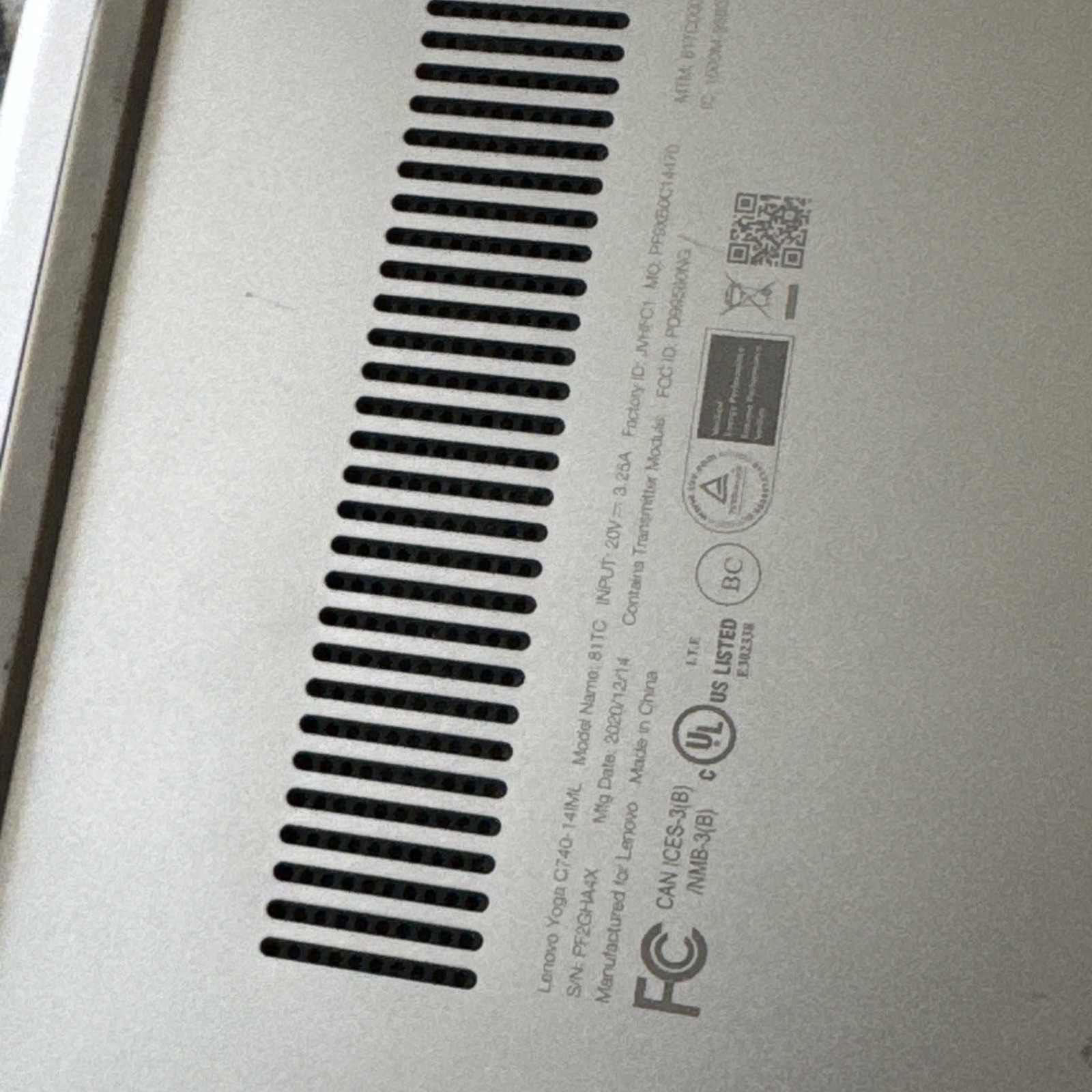 Yoga C740-14IML 2-in-1 15.6″ i5-10510 8 RM FOR parts