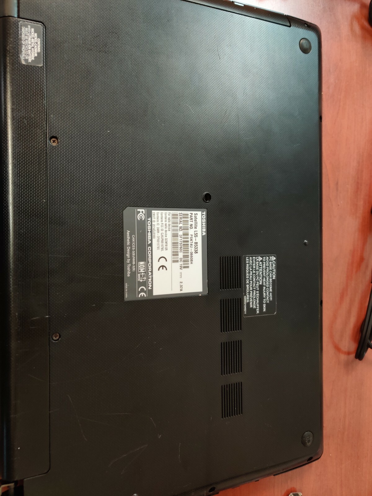 Toshiba L55-B5338, Damaged LCD Assembly, Selling for Parts or Repair, Read Info
