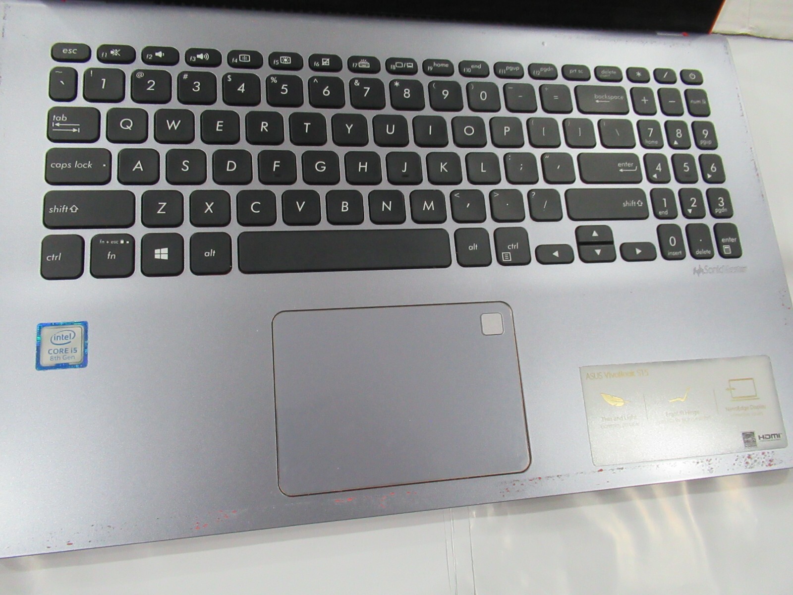 Asus VivoBook, Intel Core i5-8250U, Intel HD Graphics, 8GB DDR4, 128GB SSD, Wn10