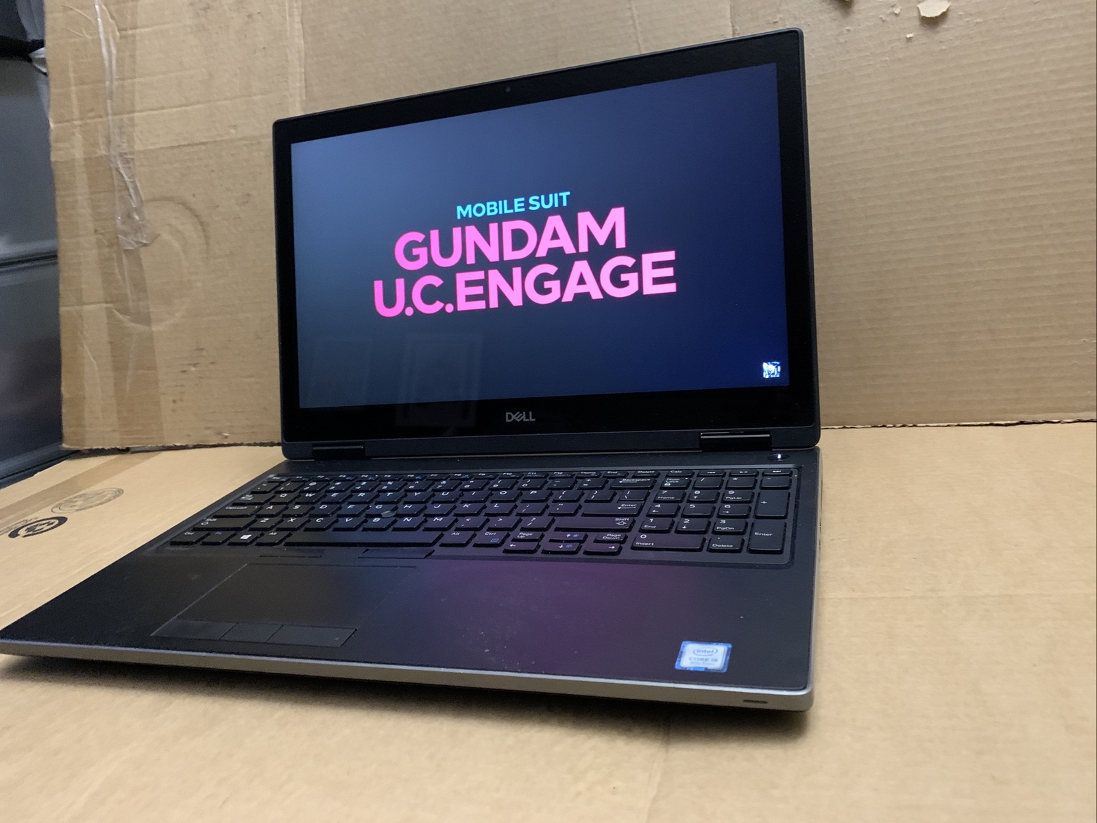 Dell Precision 7530 i9-8950HK 64GB 1TB SSD P3200 6GB 15.6″ W 10 Pro Touch CLEAN