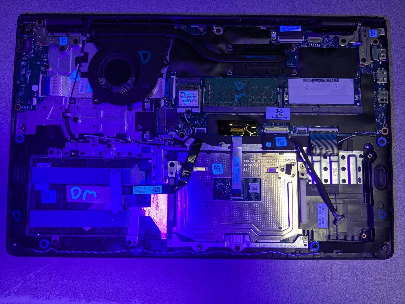 DELL INSPIRON 15 3515 RYZEN 5 3450U @ 2.1GHz, 8GB RAM, NO HDD/OS – (FOR PARTS)
