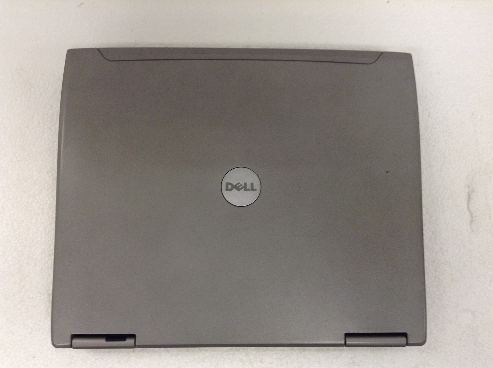 Dell Latitude D610 Laptop 14″ SXGA Pentium M 2.0GHz 1GB WORKING FREE SHIPPING