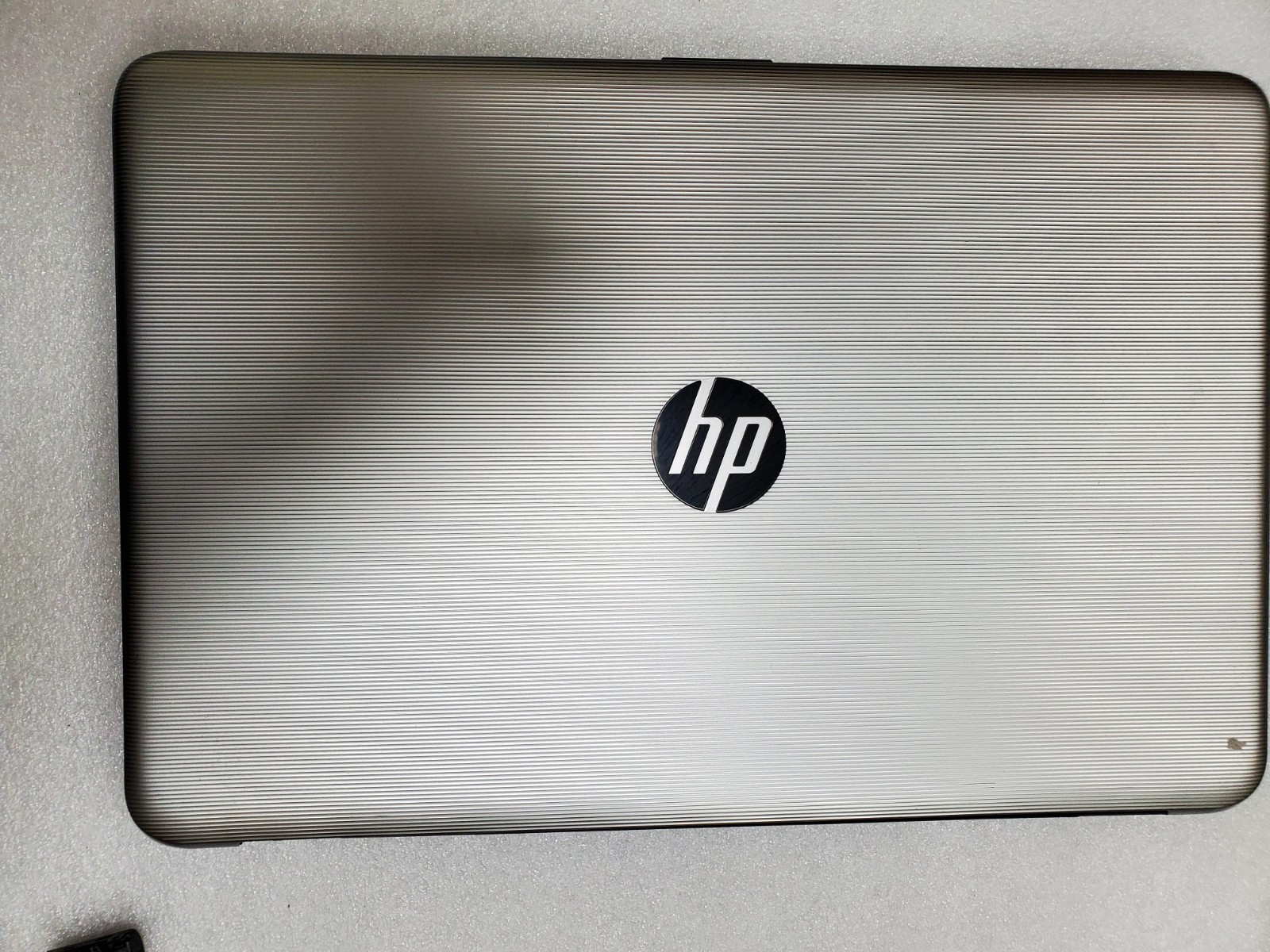 HP Notebook 3168NGW Core i7-7500U@2.70GHz, 8GB RAM, NO HD FOR PARTS