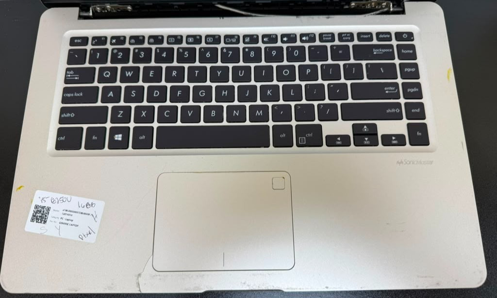 ASUS VivoBook X510UAR 15.6″ i5 8th Gen 0RAM 0SSD UNTESTED Broken Frame Parts