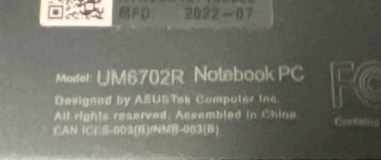 Asus Zenbook UM6702RA. AMD Ryzen 7 6800h. Radeon Graphics. 8gb Ram. 512gb SSD