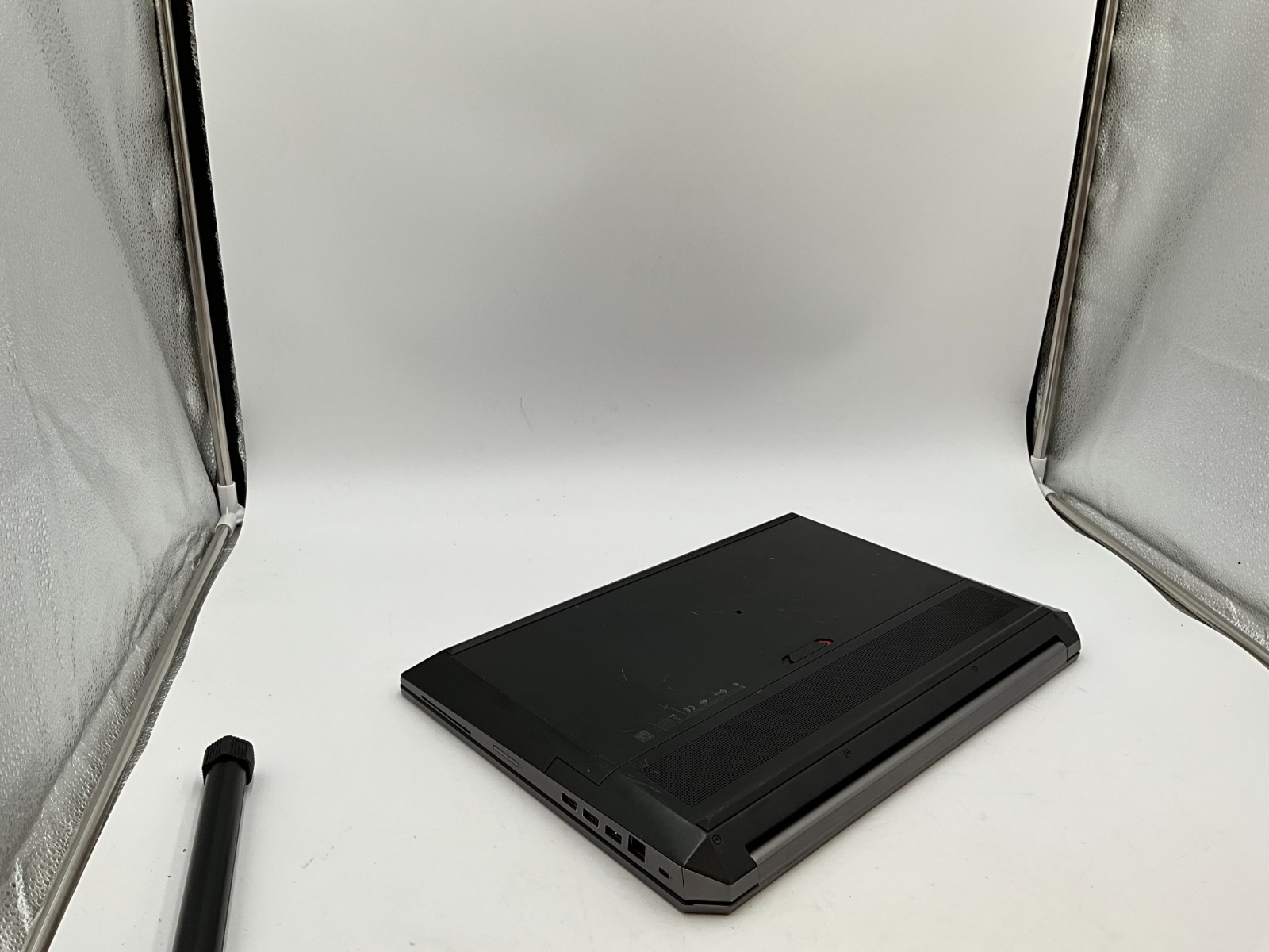 HP ZBook 17 G6 8CA77US 17.3″ i7-9850H 64GB 1TB RTX 4000 LAPTOP 5CD0139TS2