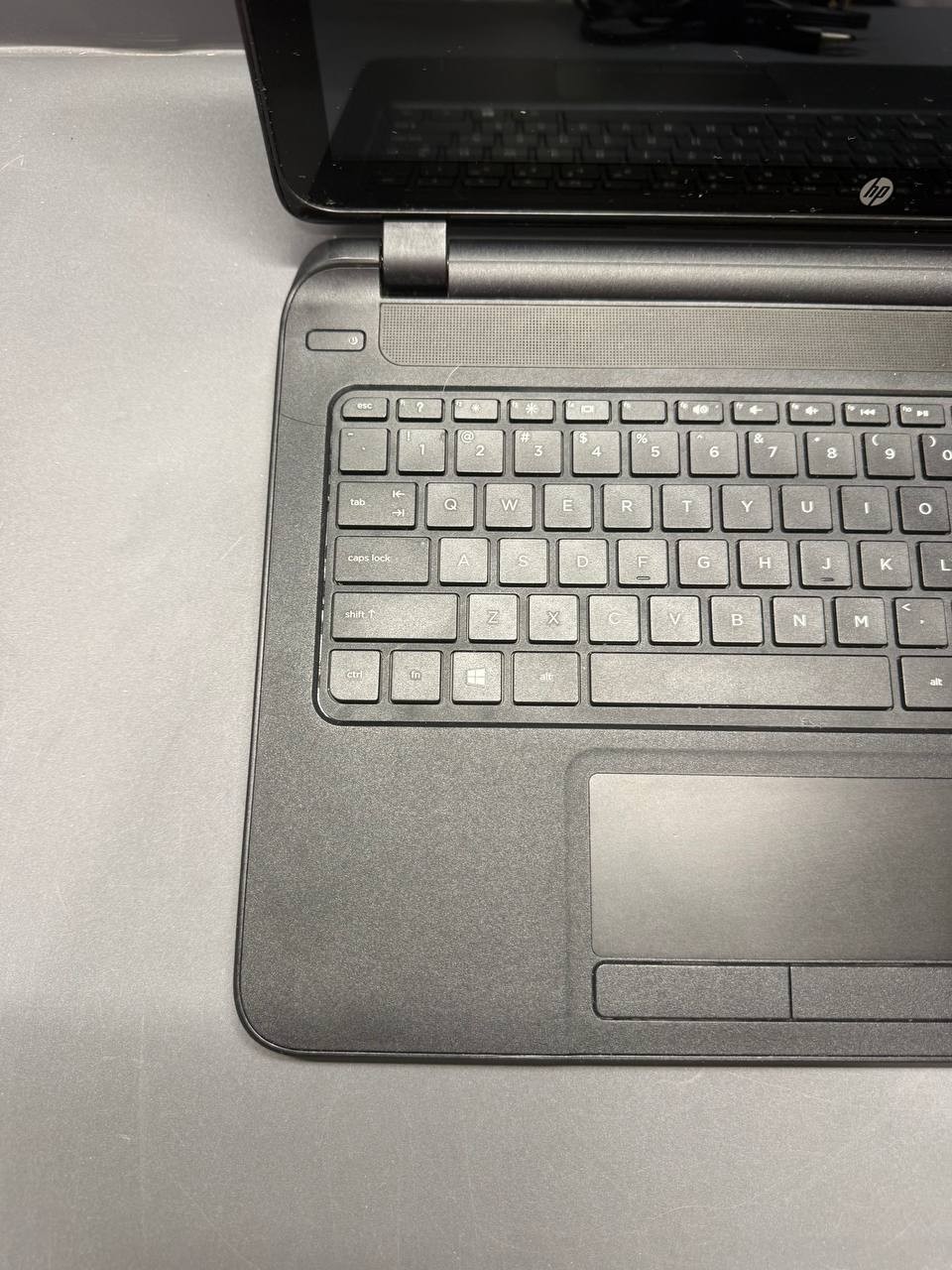HP 15-f209wm Laptop – Intel Celeron N2840 – Read Description