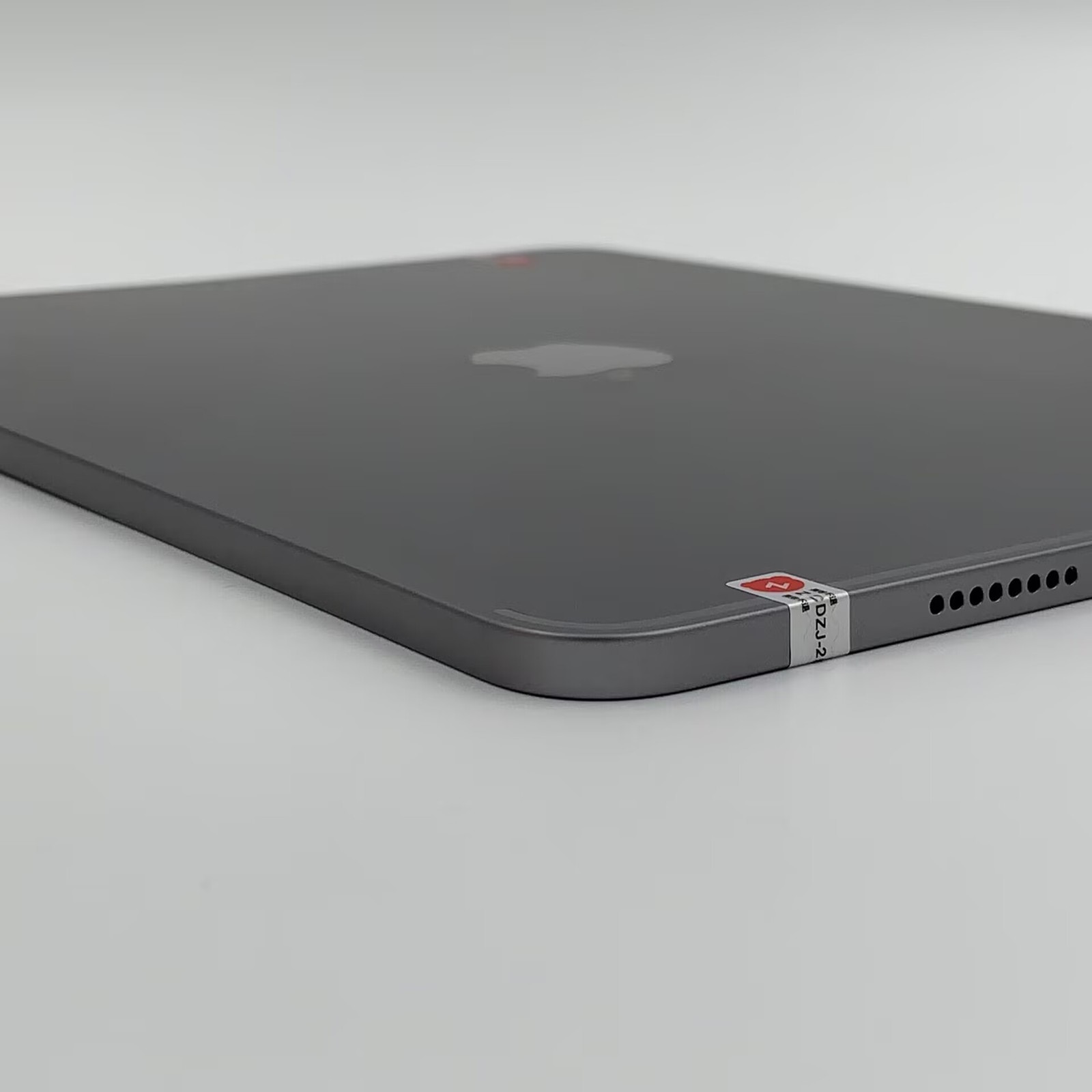 Apple iPad Pro 11 (2022) 11.0″ WIFI 128GB 256GB 512GB 1T 2T iPadOS 16.1 7538mAh