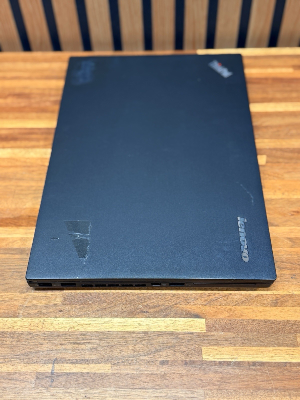 Lenovo ThinkPad T450s – i7-5600U, 8GB RAM, 180GB Intel SSD, Windows 11 Pro