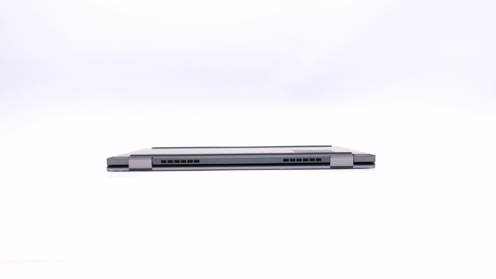Dell Latitude 9430 14″ i7-1265u 32GB 1TB – Good