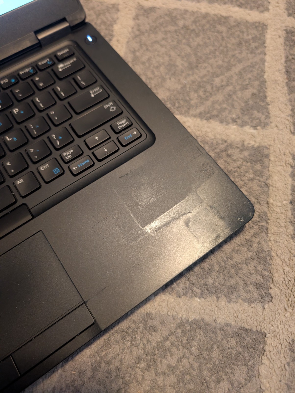 Dell Latitude 5490 14 in (256GB, Intel Core i5 8th Gen, 8GB RAM) UNTESTED -NO OS