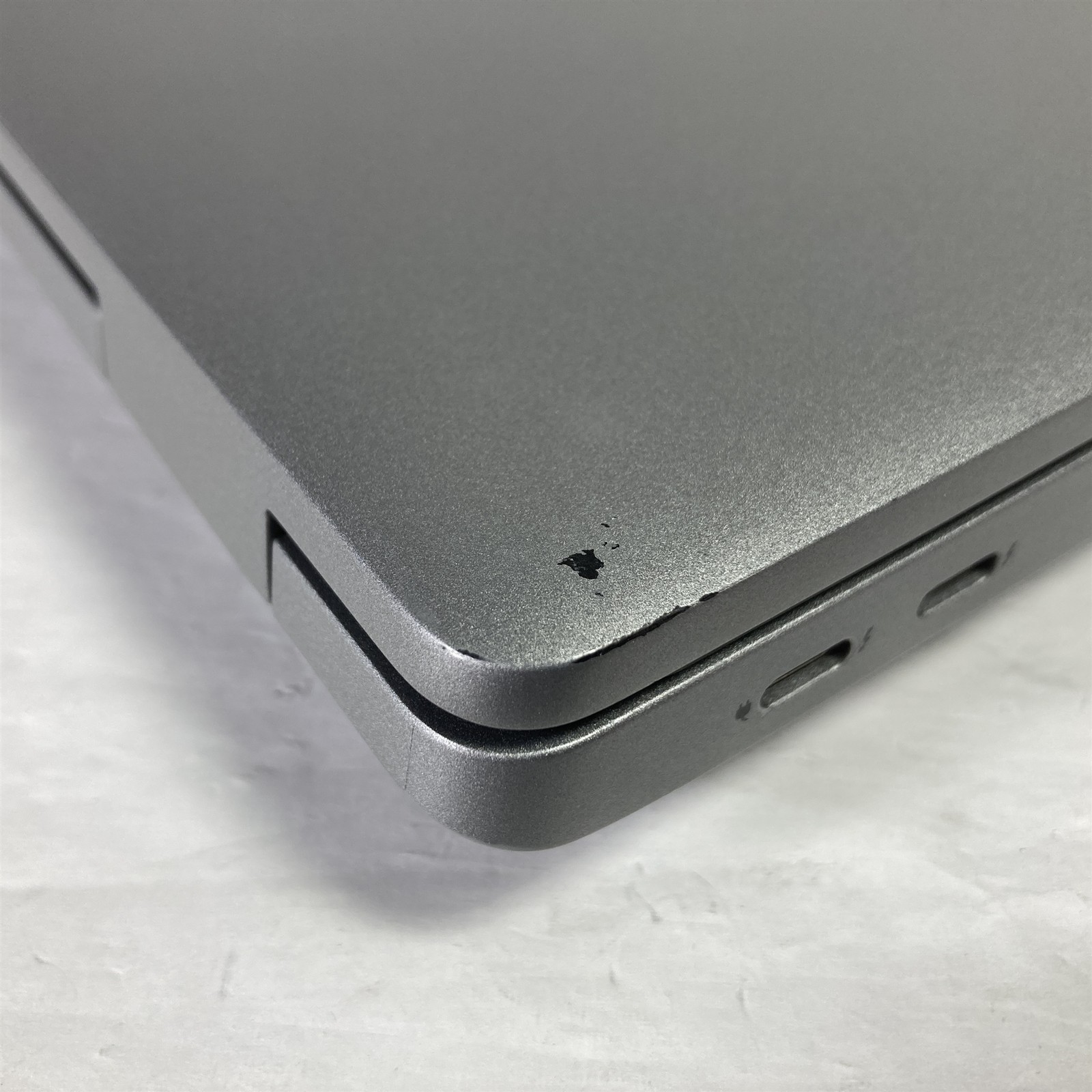 Dell Latitude 5530 15.6″ Laptop Core i5-1235U 1.3GHz 16GB 256GB NVMe SSD -Win 11