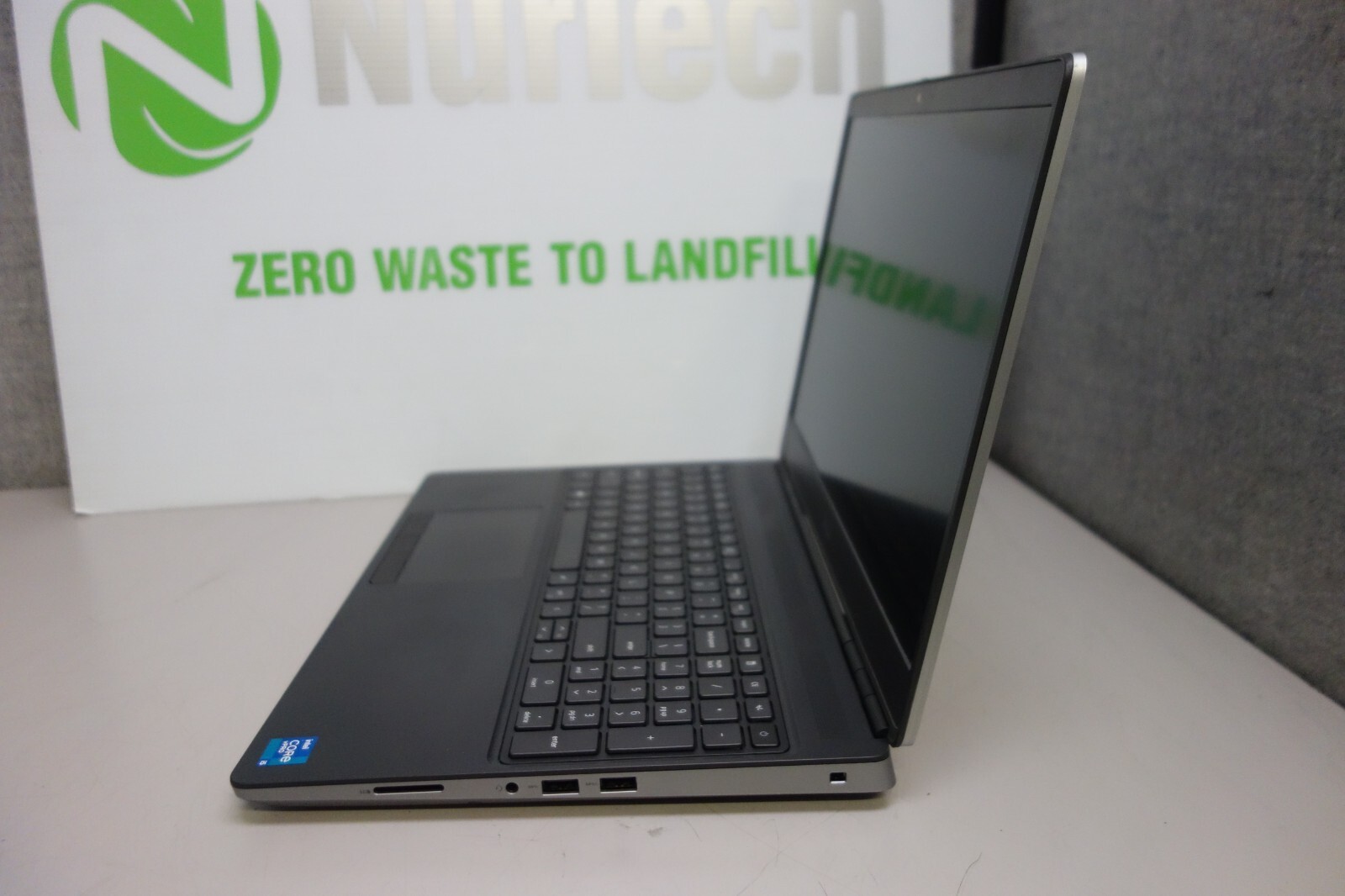 DELL PRECISION 7560 15.6″ i5-11500H 2.9GHz 32GB/512GB Laptop[No OS][ADMIN/BIOS]