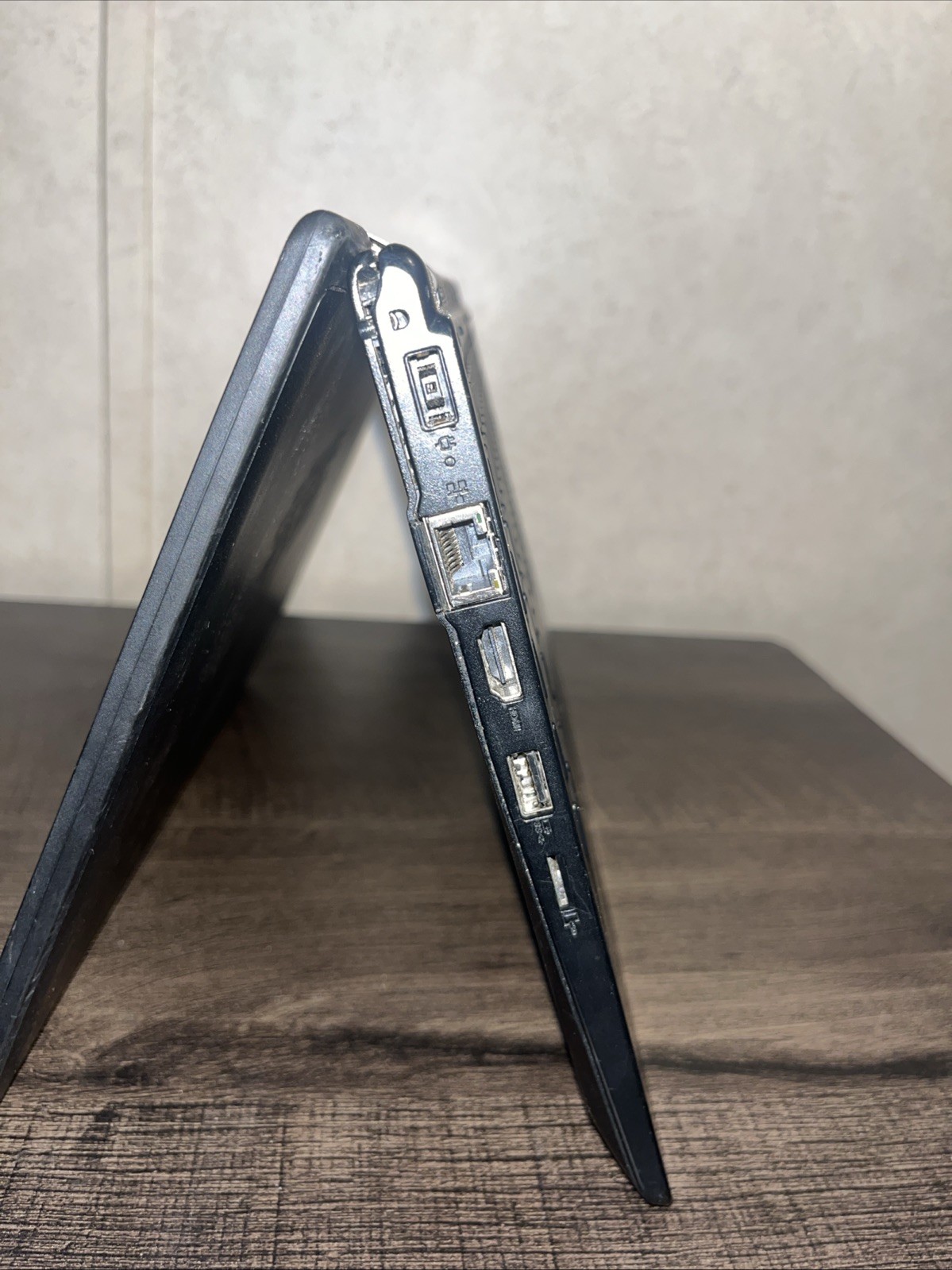 Lenovo ThinkPad Yoga 11e 2in1 Laptop For Parts Or Repair, Read Desc.