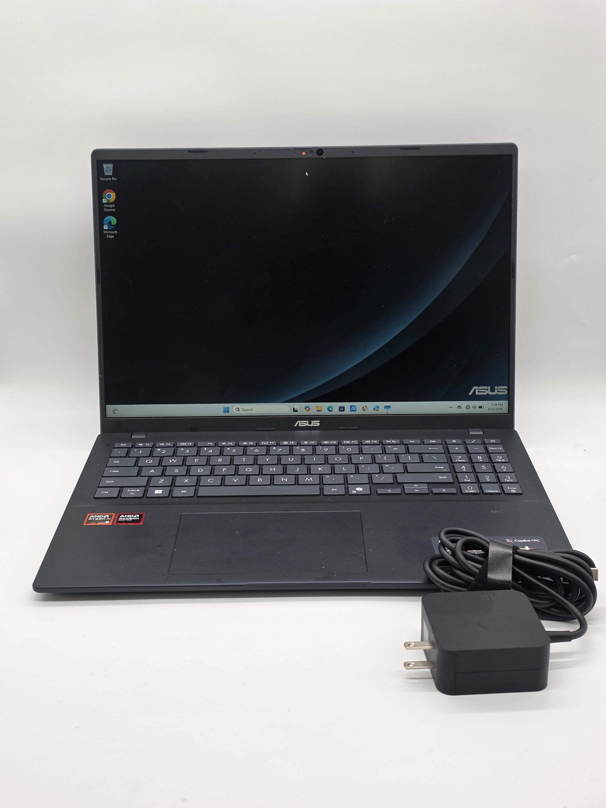Asus VivoBook 16 Ryzen AI 5 16GB RAM 512GB SSD 15.6″ Laptop Used