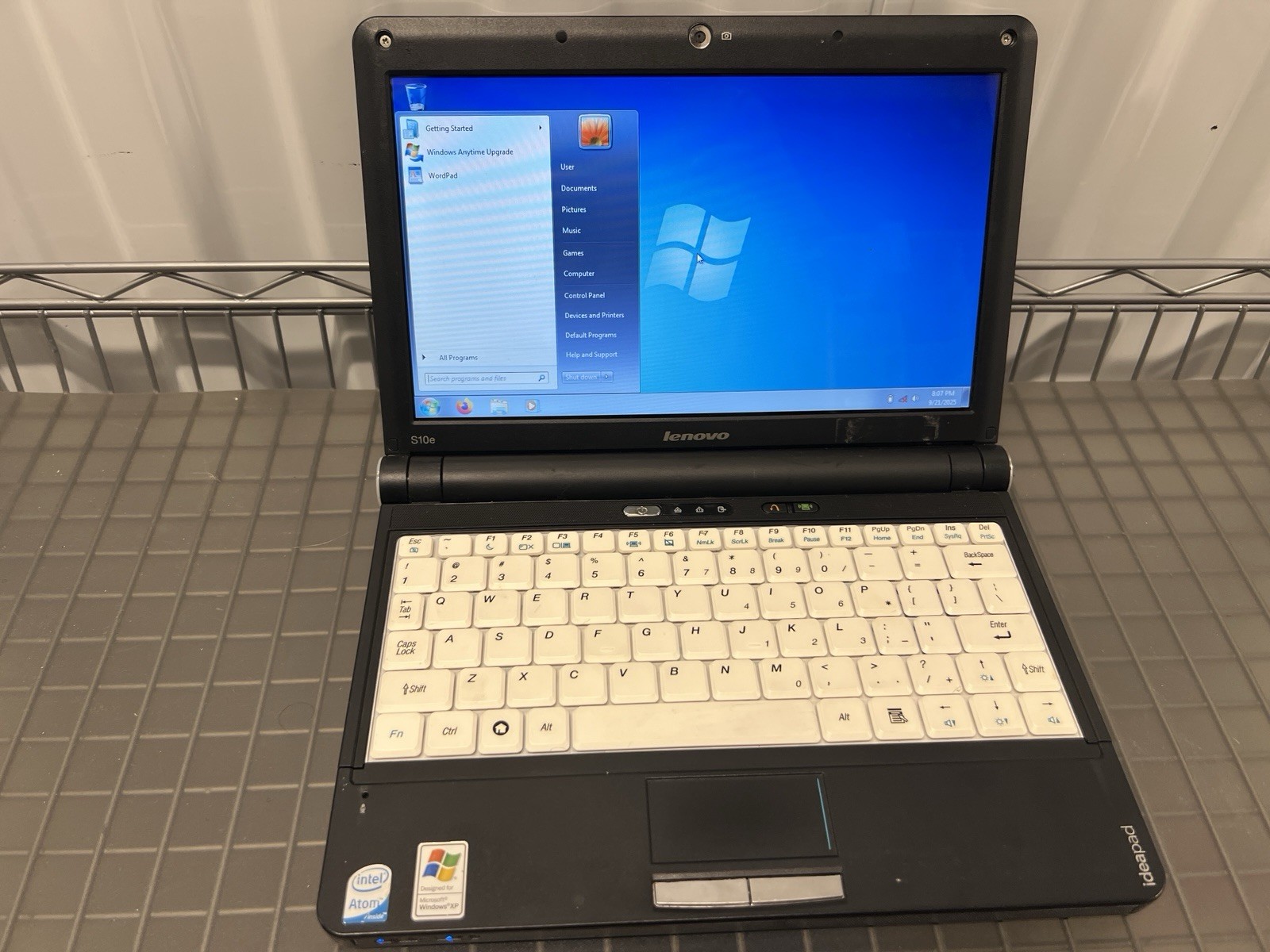 Lenovo IdeaPad S10e & CHARGER Windows XP Netbook 240GB SSD