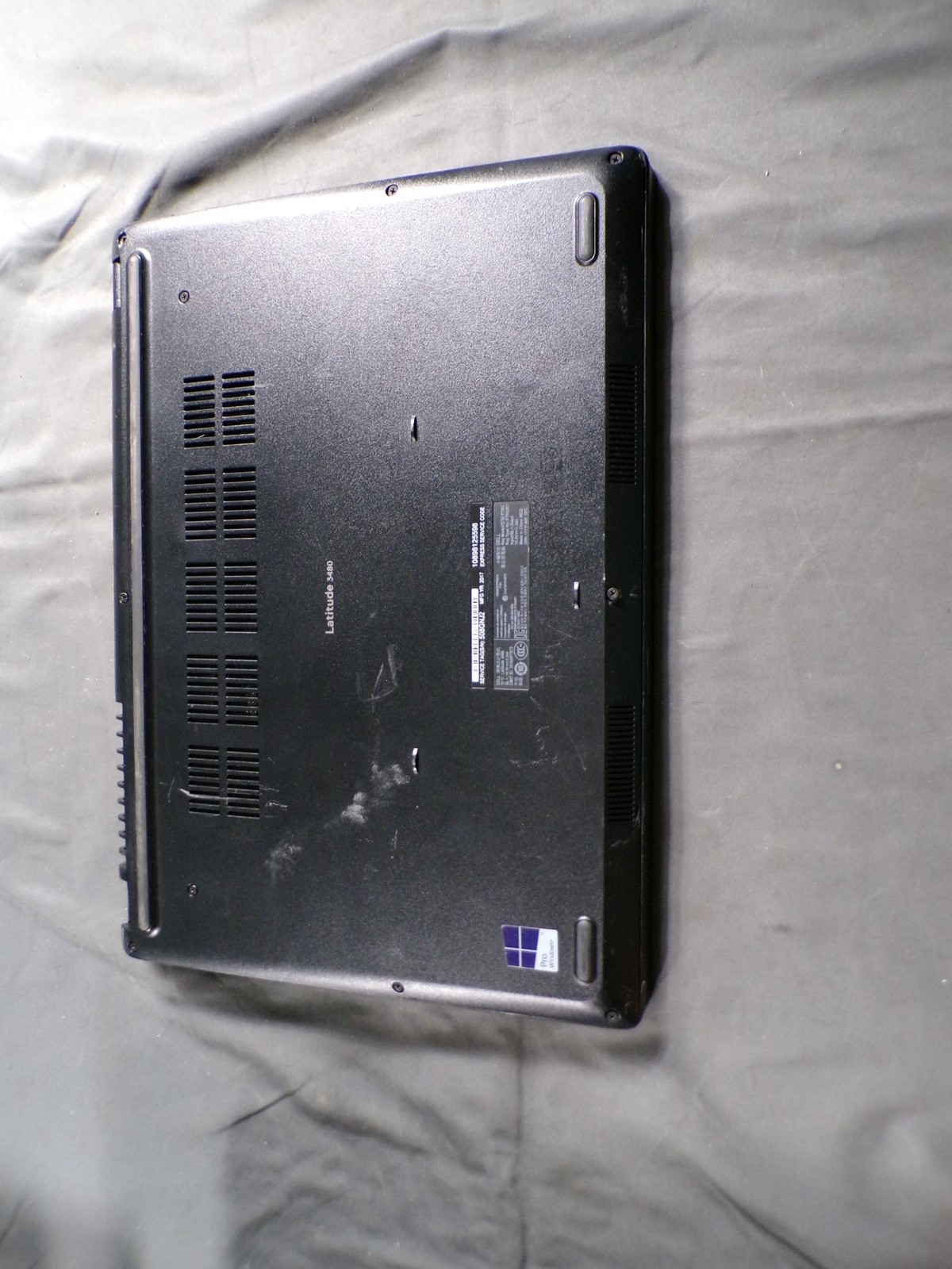 DELL LATITUDE 3400 INTEL CORE i3-7100U 2.40GHZ 8GB RAM **NO HD/ NO CADDIE/ NO OS