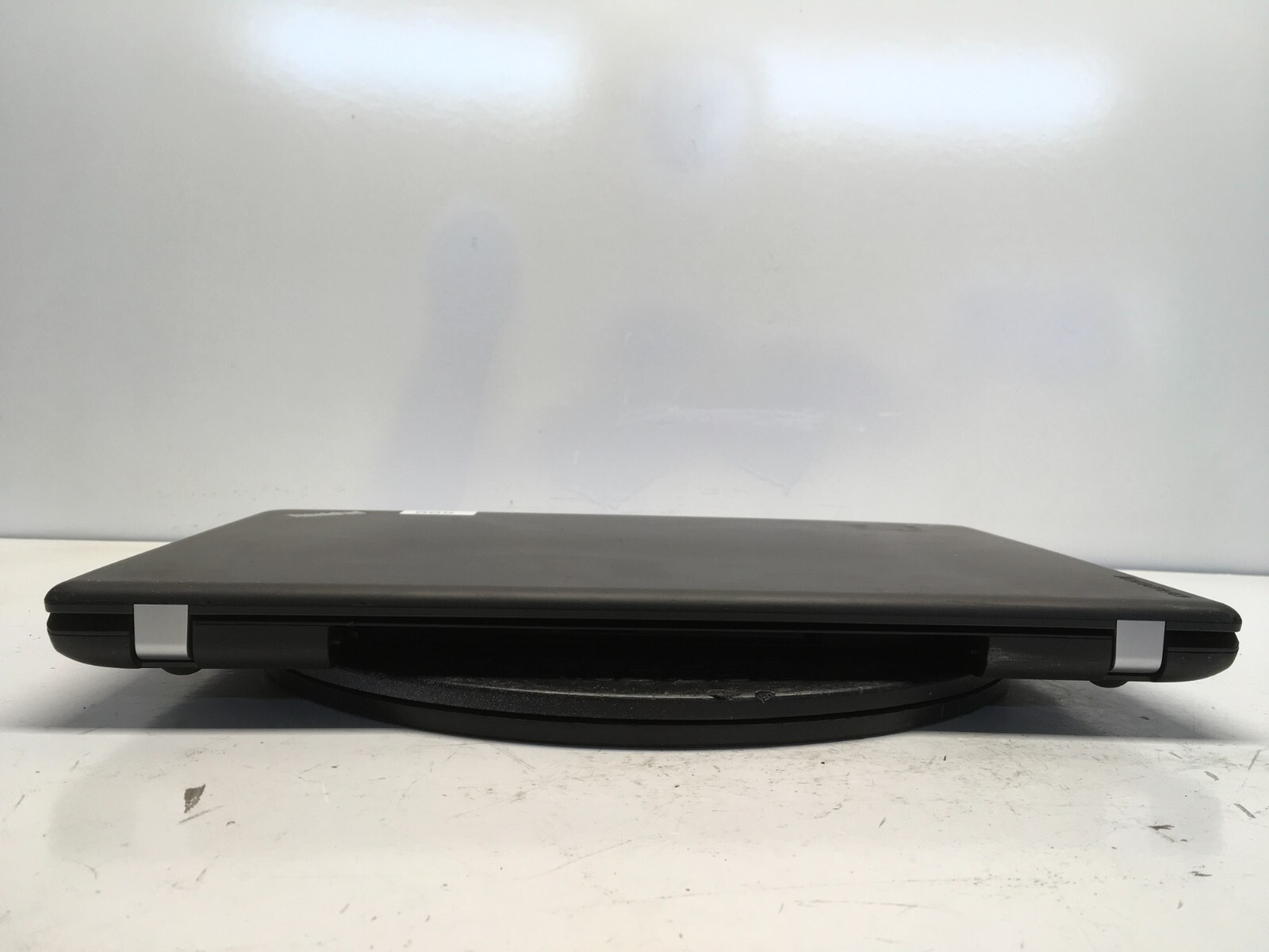 Lenovo ThinkPad E550 Intel i3-4005U 1.7GHz 4 GB NO HDD