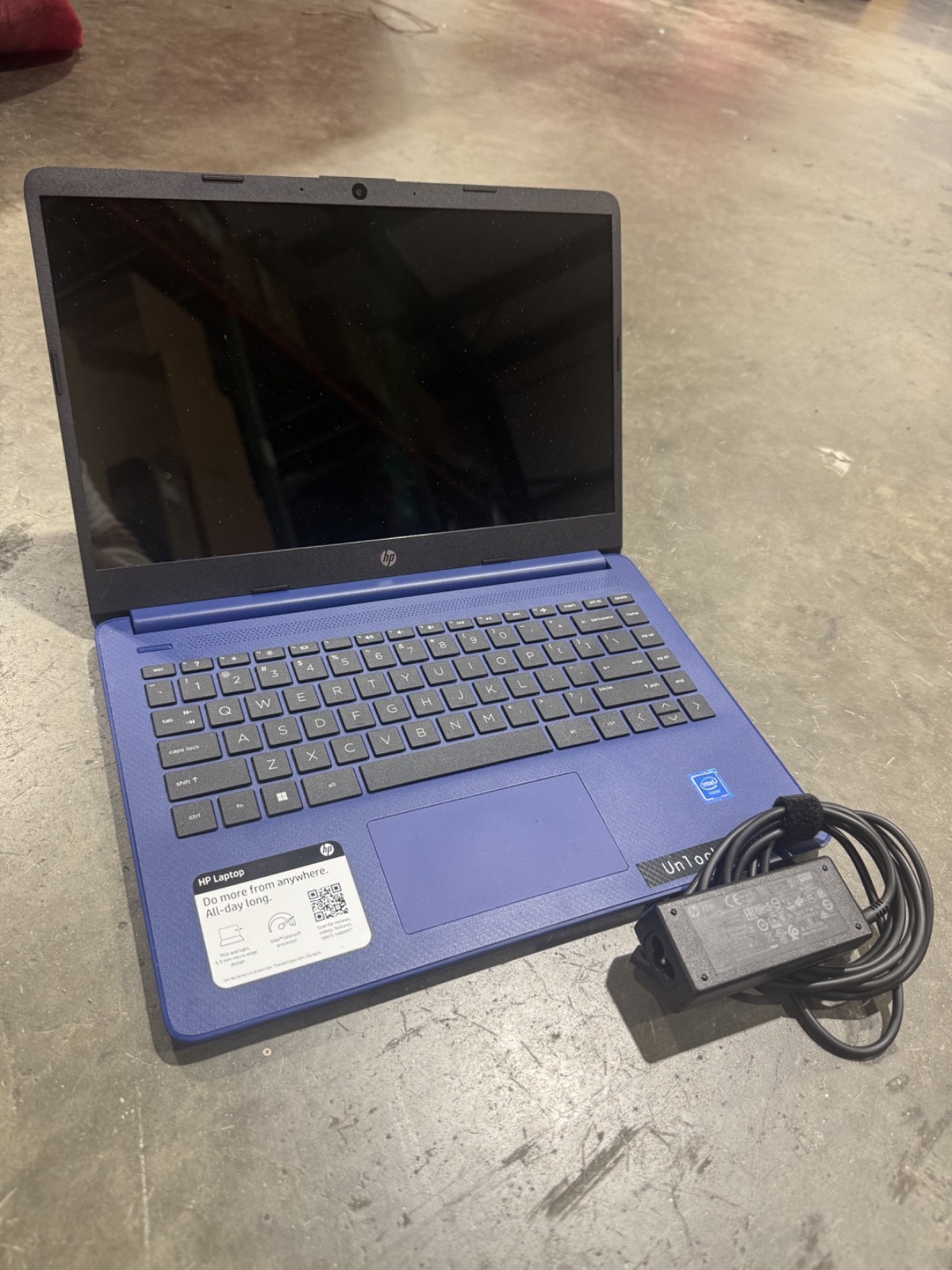 HP Laptop (14-dq0055dx) 14″- blue + charger