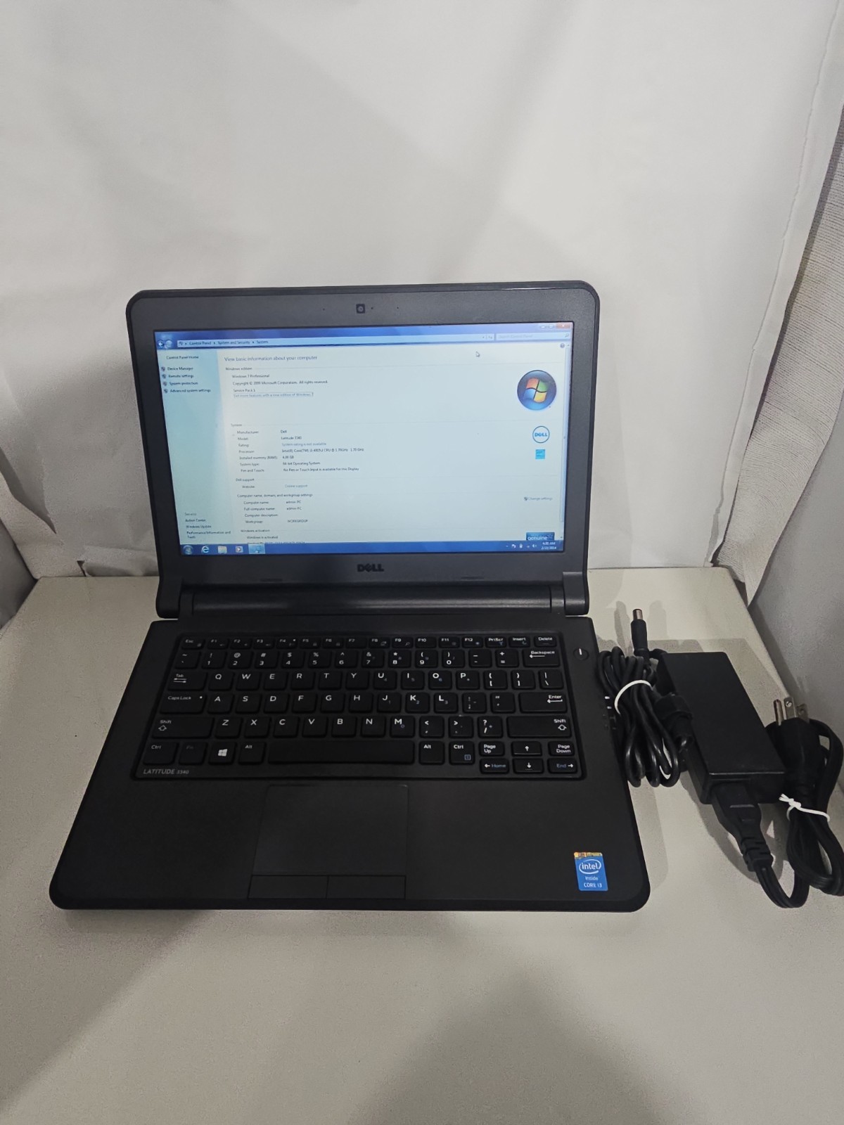 Dell LATITUDE 3340 WITH 4GB RAM AND 500GB HARD DRIVE. PLEASE READ