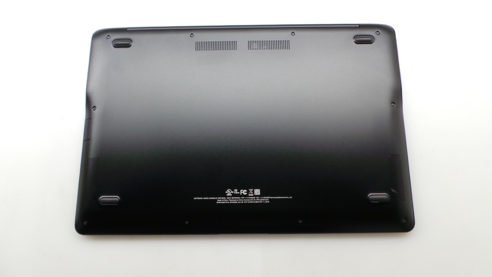 Samsung Notebook NP940Z5L | 15.6″ | i7-6700HQ | 8GB 256GB SSD | Touchscreen