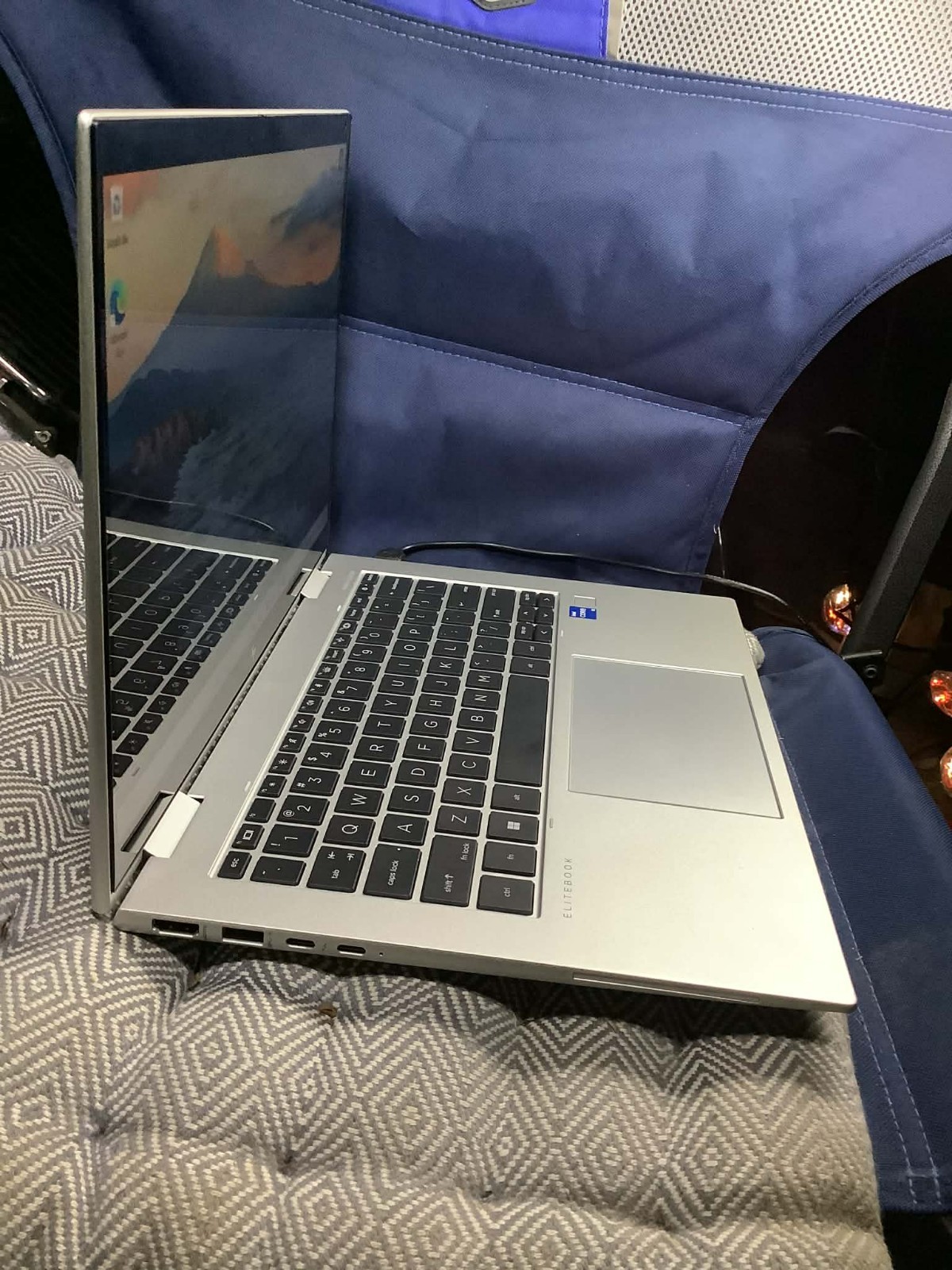 Hp Elitebook X360 1040 G10 14″ 2-in-1 Convertible Touchscreen Notebook