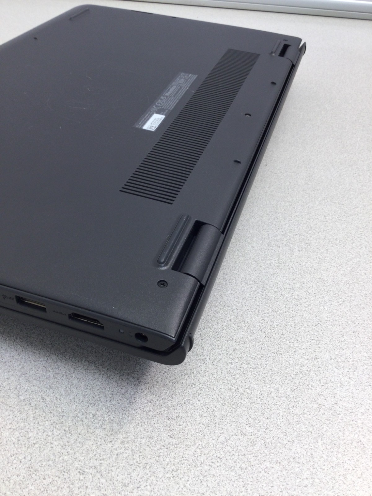 Dell inspiron 15 3530 core i5-1305U 1.30GHz 12GB RAM 256 GB SSD WIN 11 HOME
