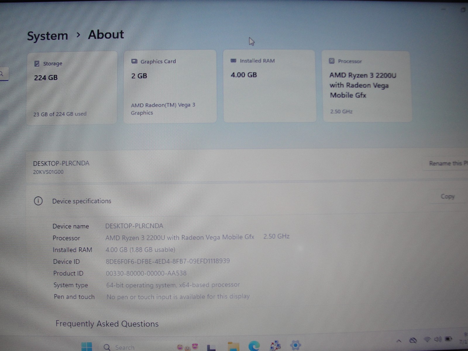 Lenovo ThinkPad E585 15.6” FHD AMD Ryzen 3 2200U 2.5GHz 4GB 240GB SSD