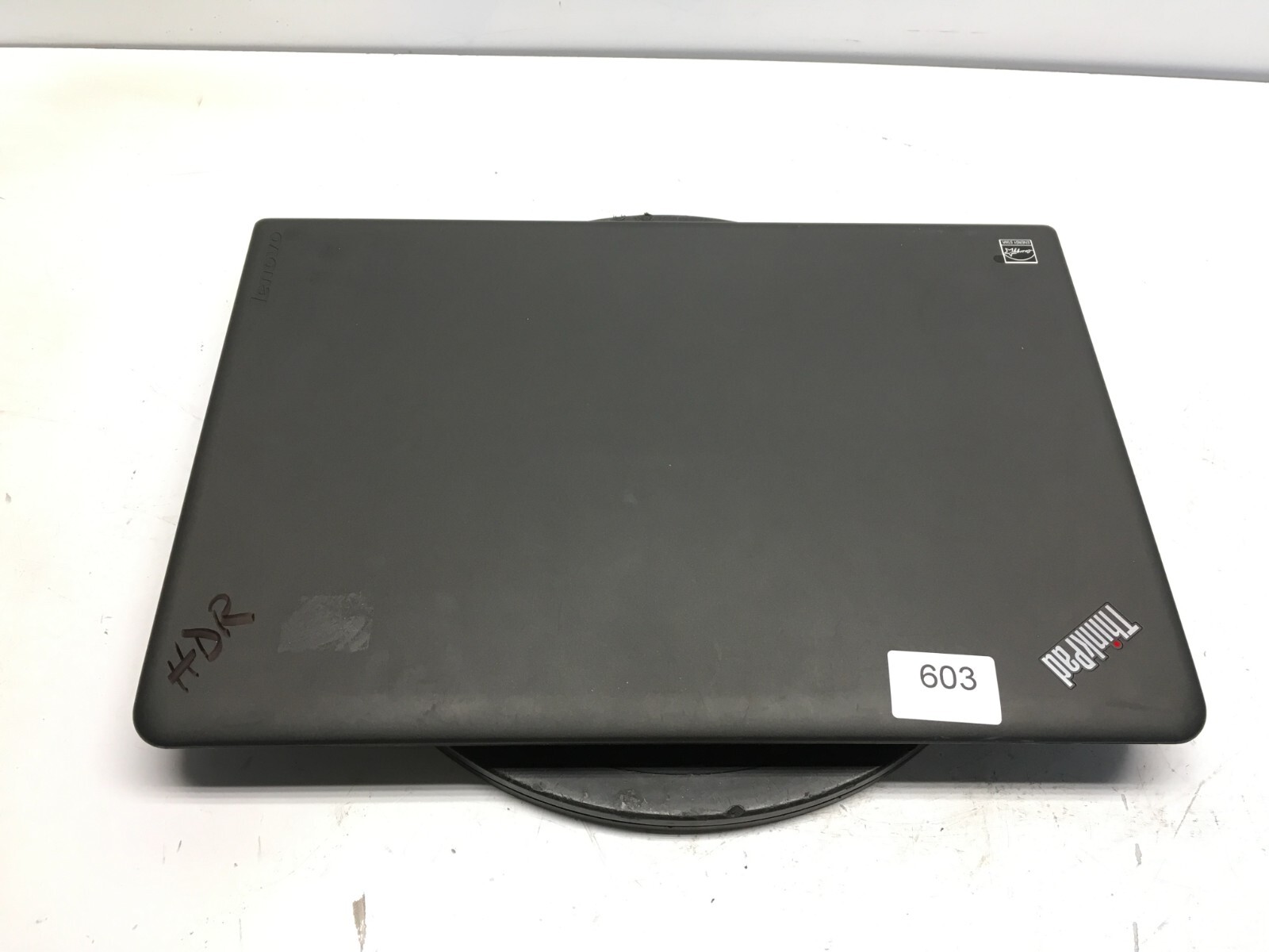 Lenovo ThinkPad E550 Intel i3-4005U 1.7GHz 4 GB NO HDD