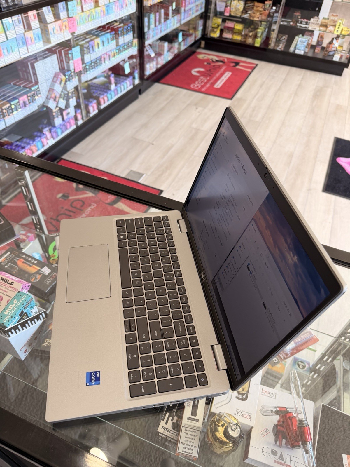 Dell Latitude 5531 15.6″ core i7-12800H 32GB RAM 1TB SSD Very Good WIN11 Adapter