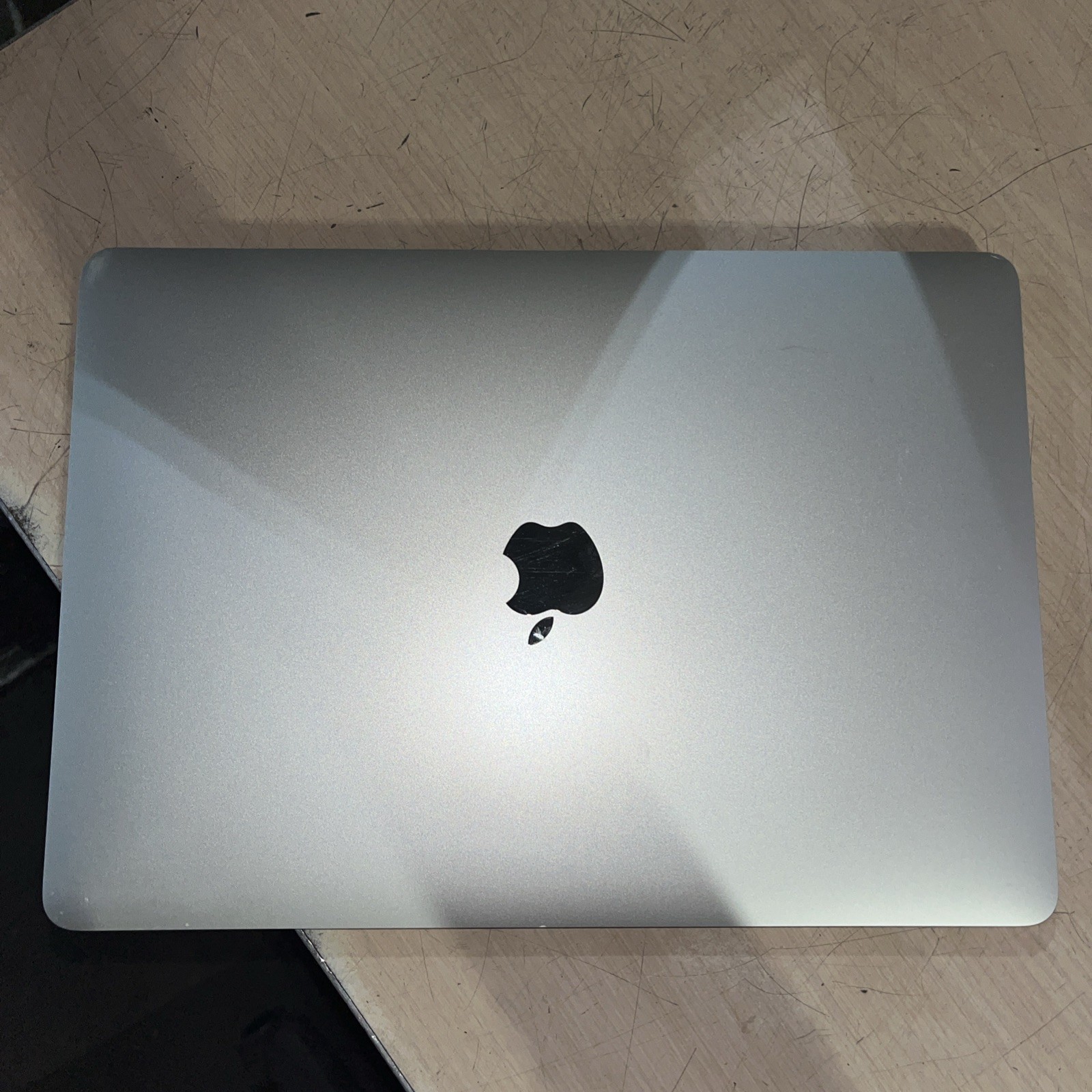 APPLE MACBOOK AIR 13″ SCISSOR, 2020 CORE I3-1000NG4 1.1GHZ 256SSD /
