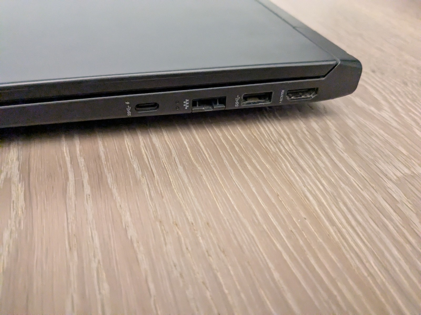 HP Victus 15 Gaming Laptop 144Hz RX 6550M Ryzen 5 7535HS 16GB DDR5 RAM 512GB SSD