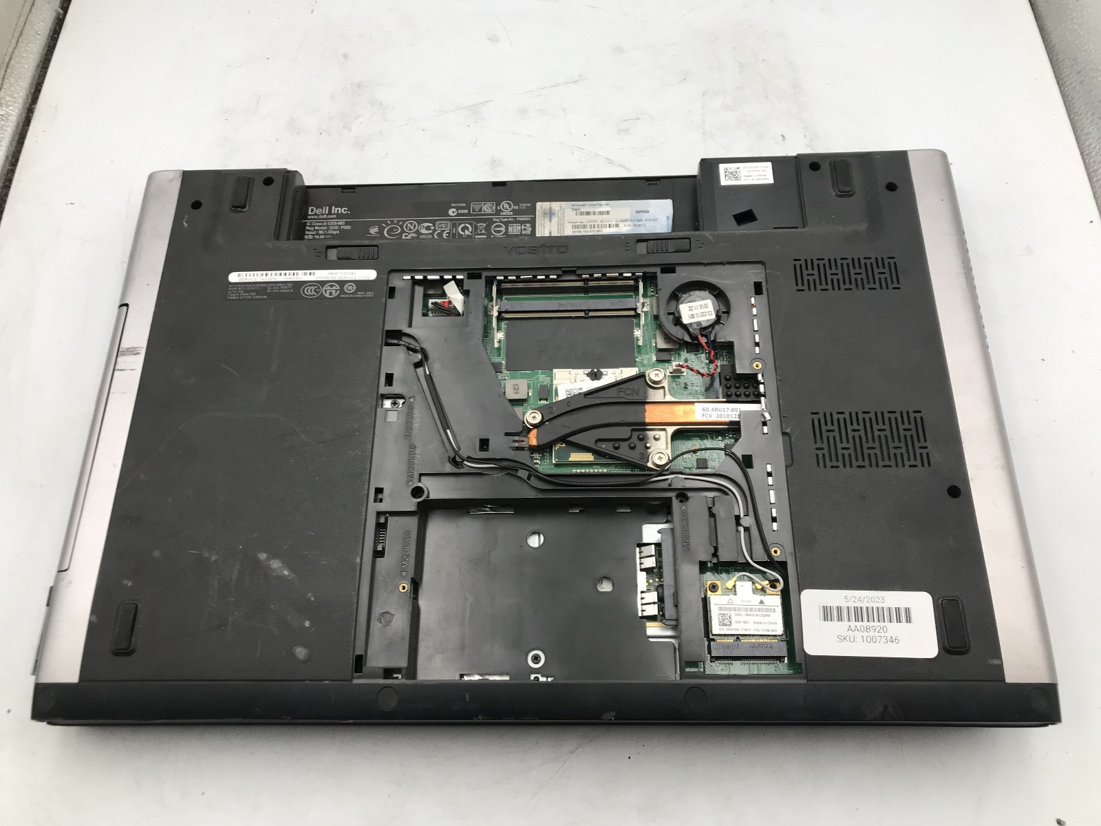 DELL VOSTRO 3700 – BOOTS TO BIOS – INTEL I3 M370 – NO RAM – READ DESCRIPTION -BB