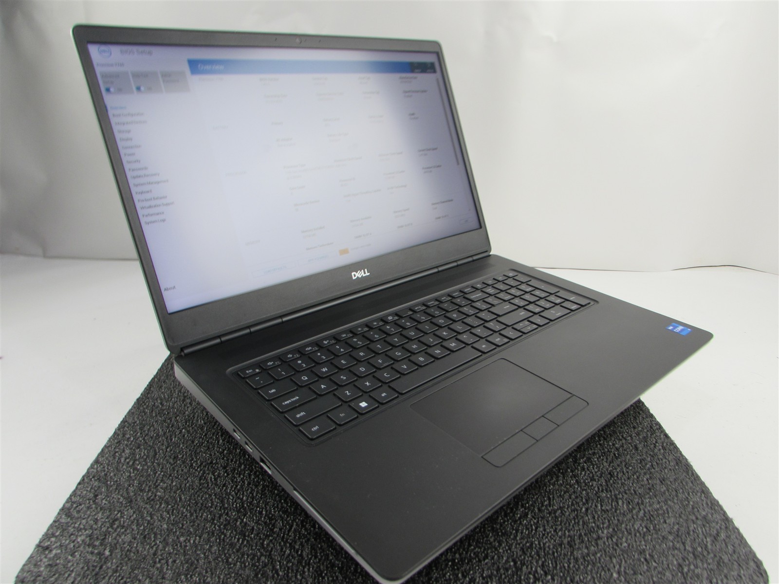 DELL PRECISION 7760 1920X1080 I7-11850H 1TB 32GB NVIDIA RTX A4000 WIN 11 PRO
