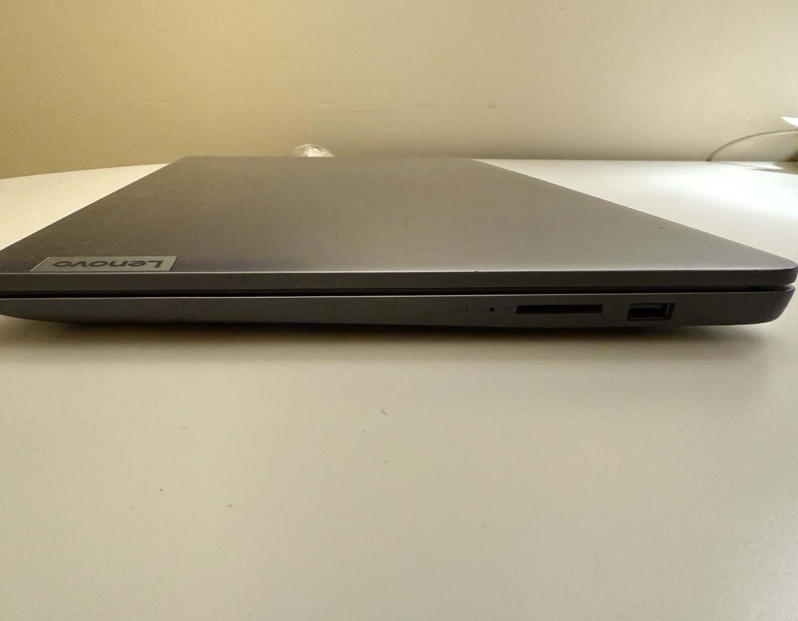 Lenovo Ideapad 3 15ITI6 Intel i5 8 GB RAM Touchscreen 475 SSD