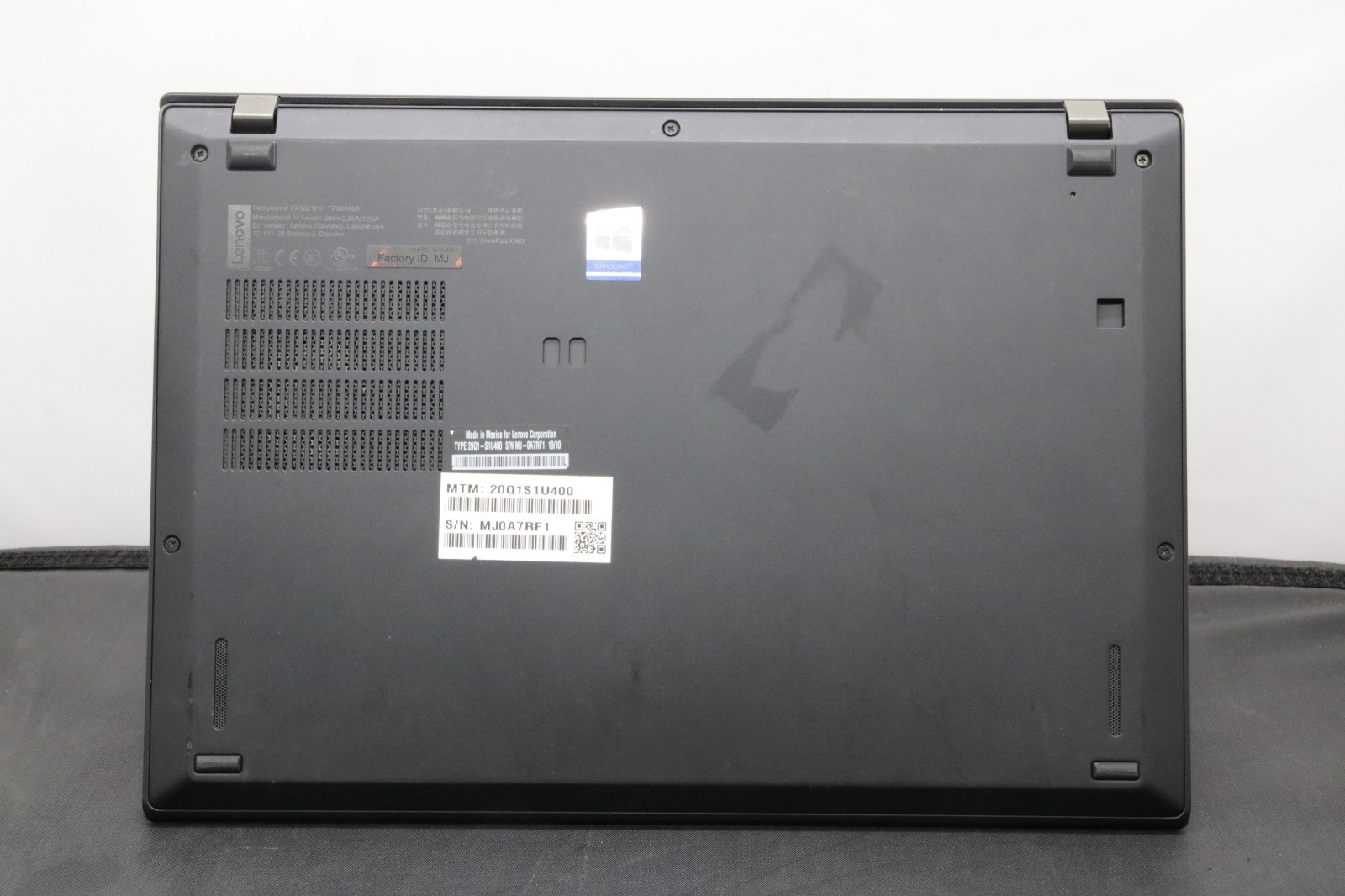 Lenovo ThinkPad X390 – i5-8365U – 8GB, 256GB, Windows 11 +Adapter