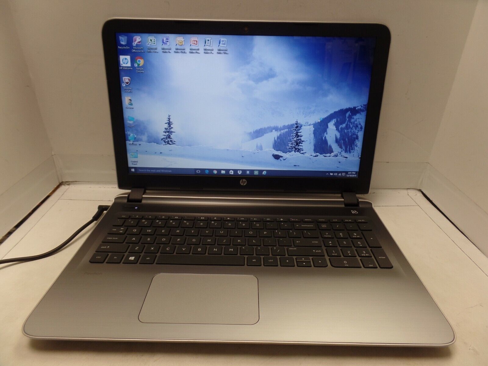 HP Pavilion 15-ab121dx 1.80Ghz AMD Quad-Core A10-8700P 6GB 1TB 15.6” HD WLED