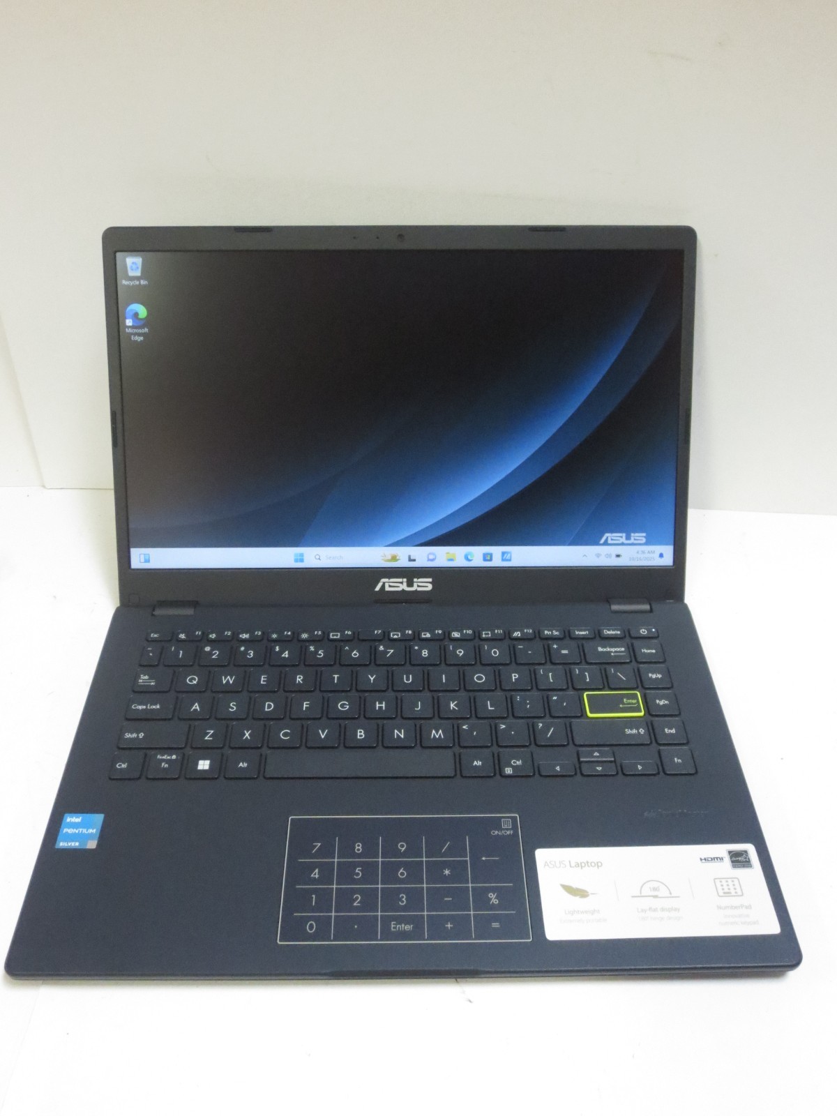 ASUS 14 E410KA-PM464 Intel Pentium Silver N6000 4GB RAM 64GB SSD