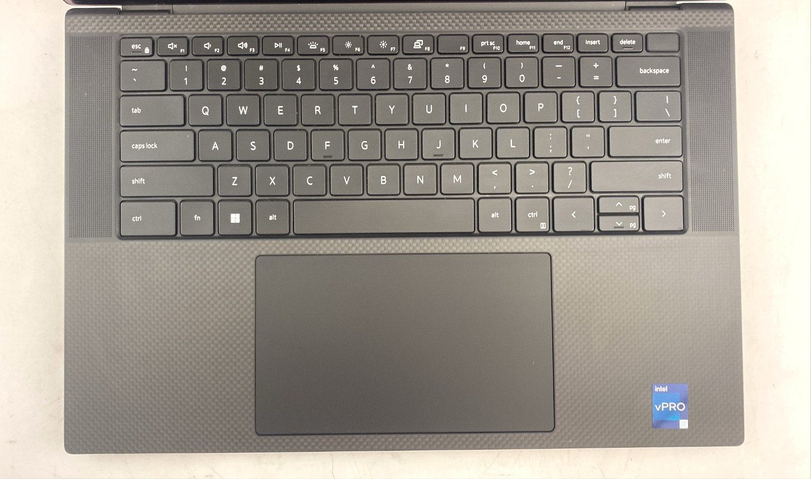 Dell Latitude 5570 Core i7 12th Gen 1.30GHz 12800H 32GB 500GB Wn 11 Pro Grade-B