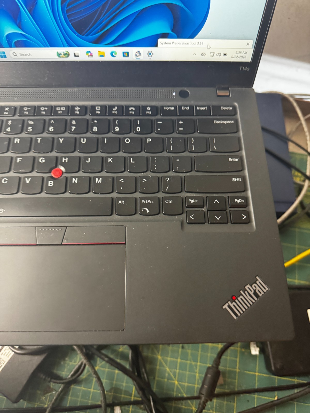 Lenovo ThinkPad T14s Gen 2 i7-1185G7 16GB 256GB Win 11 Pro READ #6478