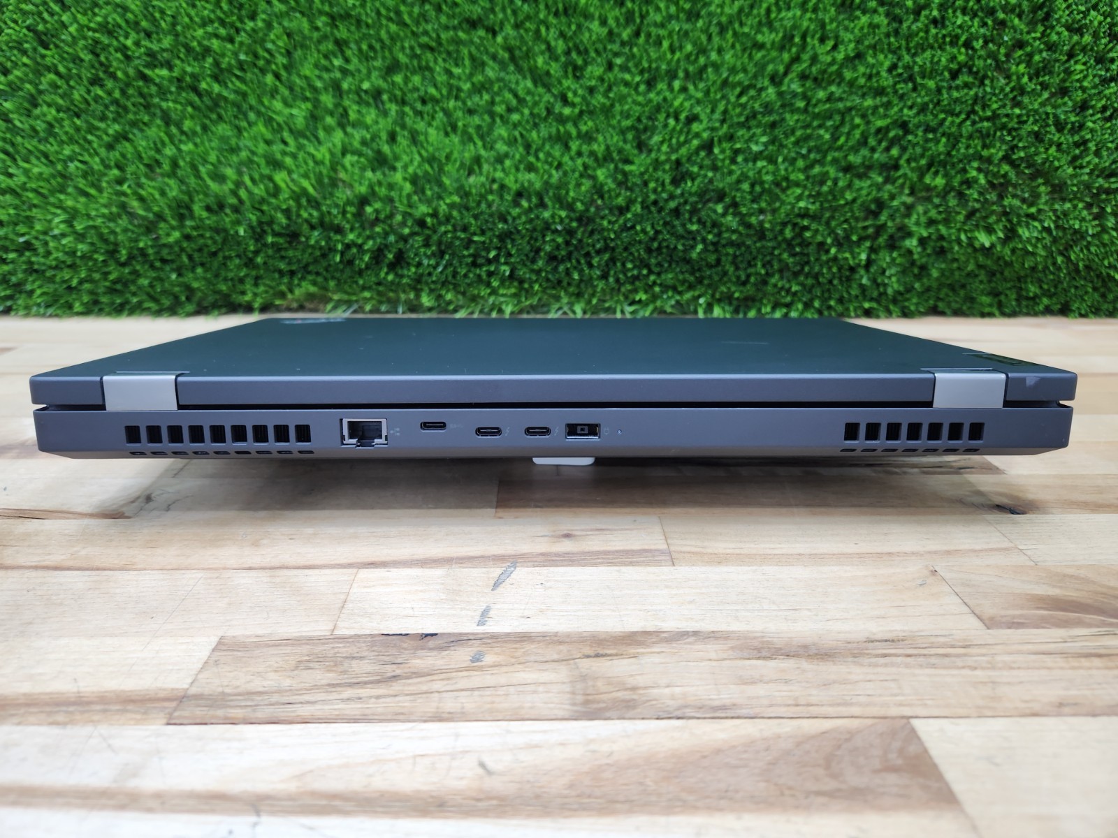Lenovo ThinkPad P15 Gen 1 15.6″ FHD i7-10750H 2.6GHz 32GB 512GB SSD Win 11 Pro ~