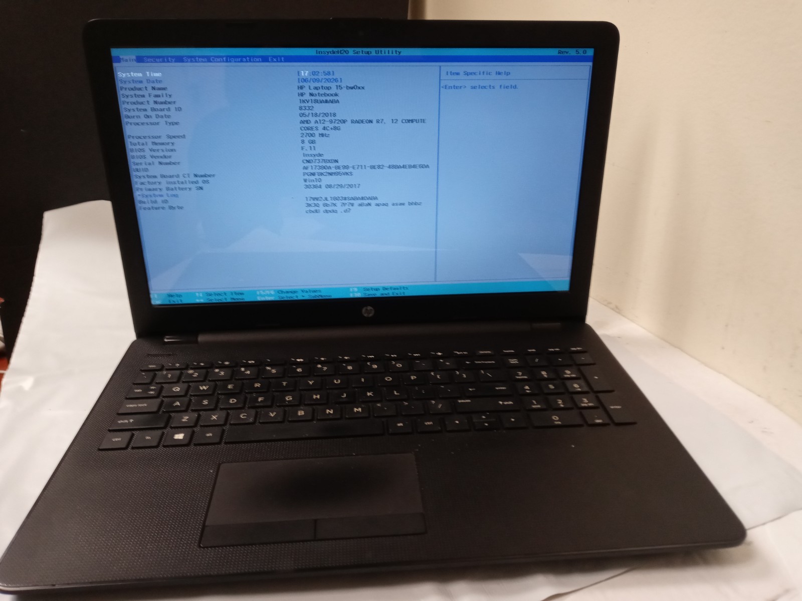 HP 15-BW017cl AMD A12-9720P 2.70GHZ Radeon R7, 12 | 12GB RAM | 256GB SSD| NO OS