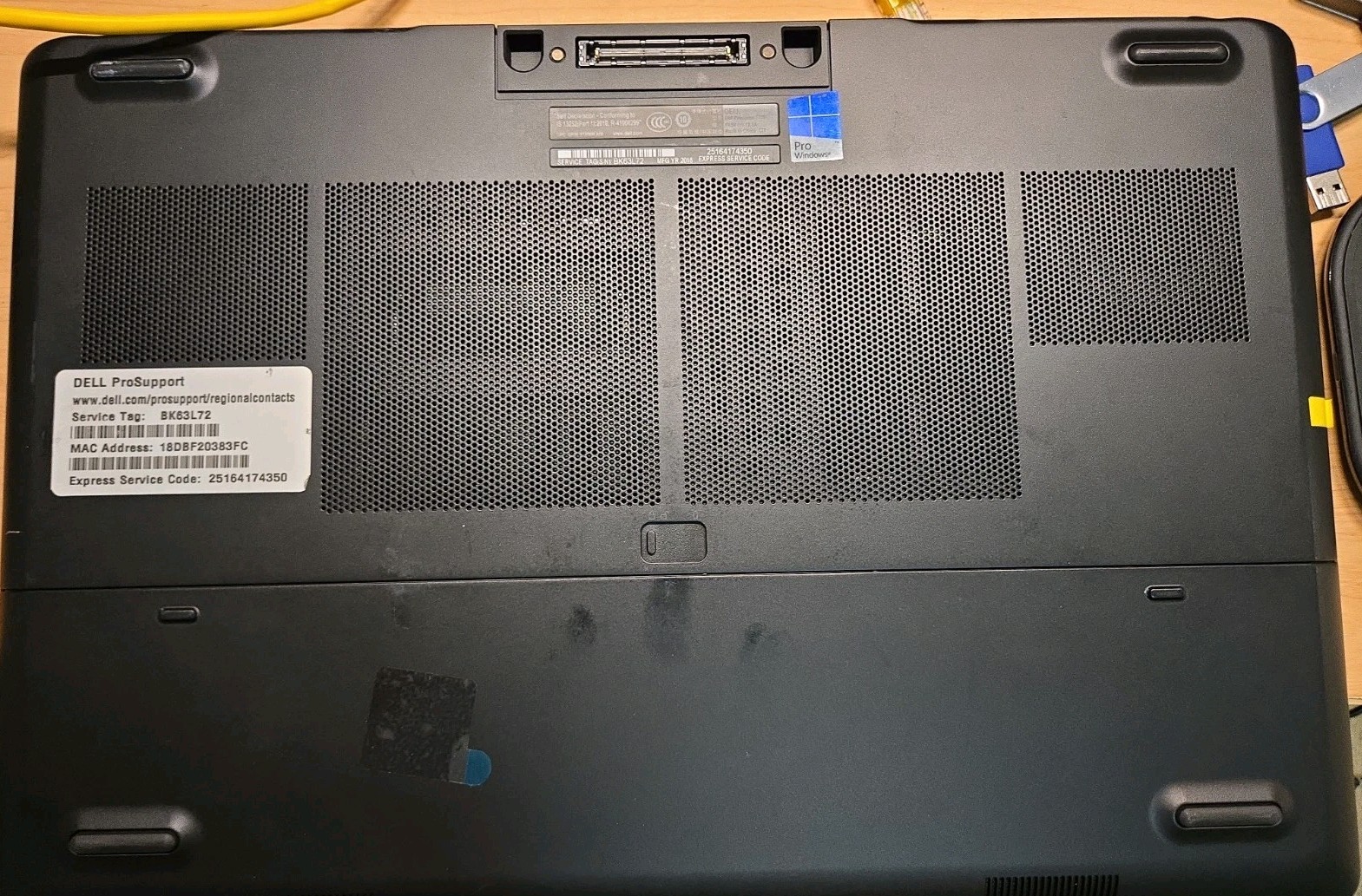 Dell Precision 7710 i7-6820 16GB 500GB SSD Quadro M3000M Win10 Pro AC ADAPTER