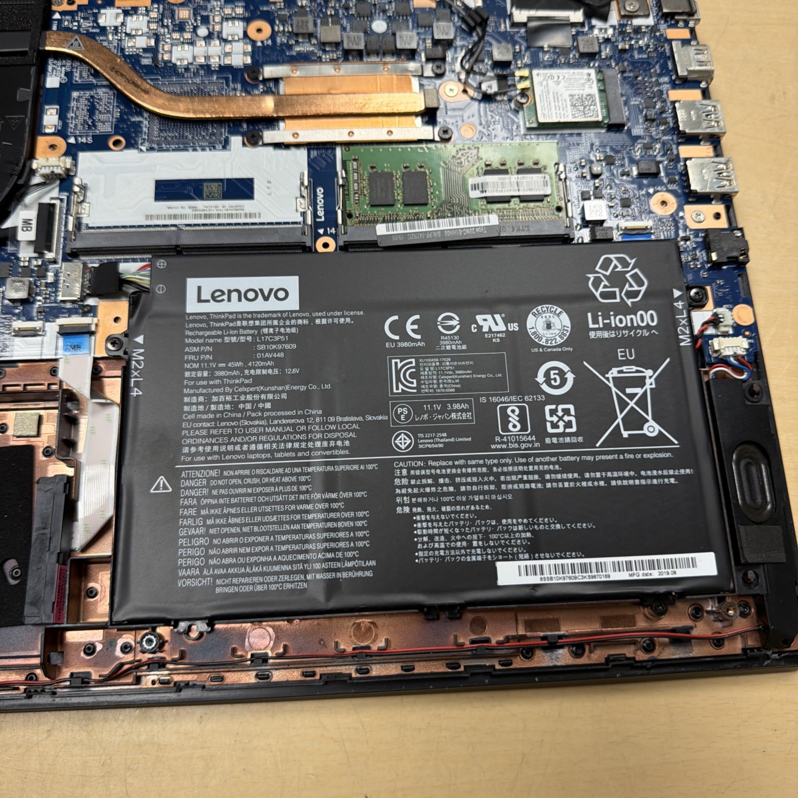 *PARTS Lenovo ThinkPad E590 i5-8265U 8GB RAM NO HD/OS
