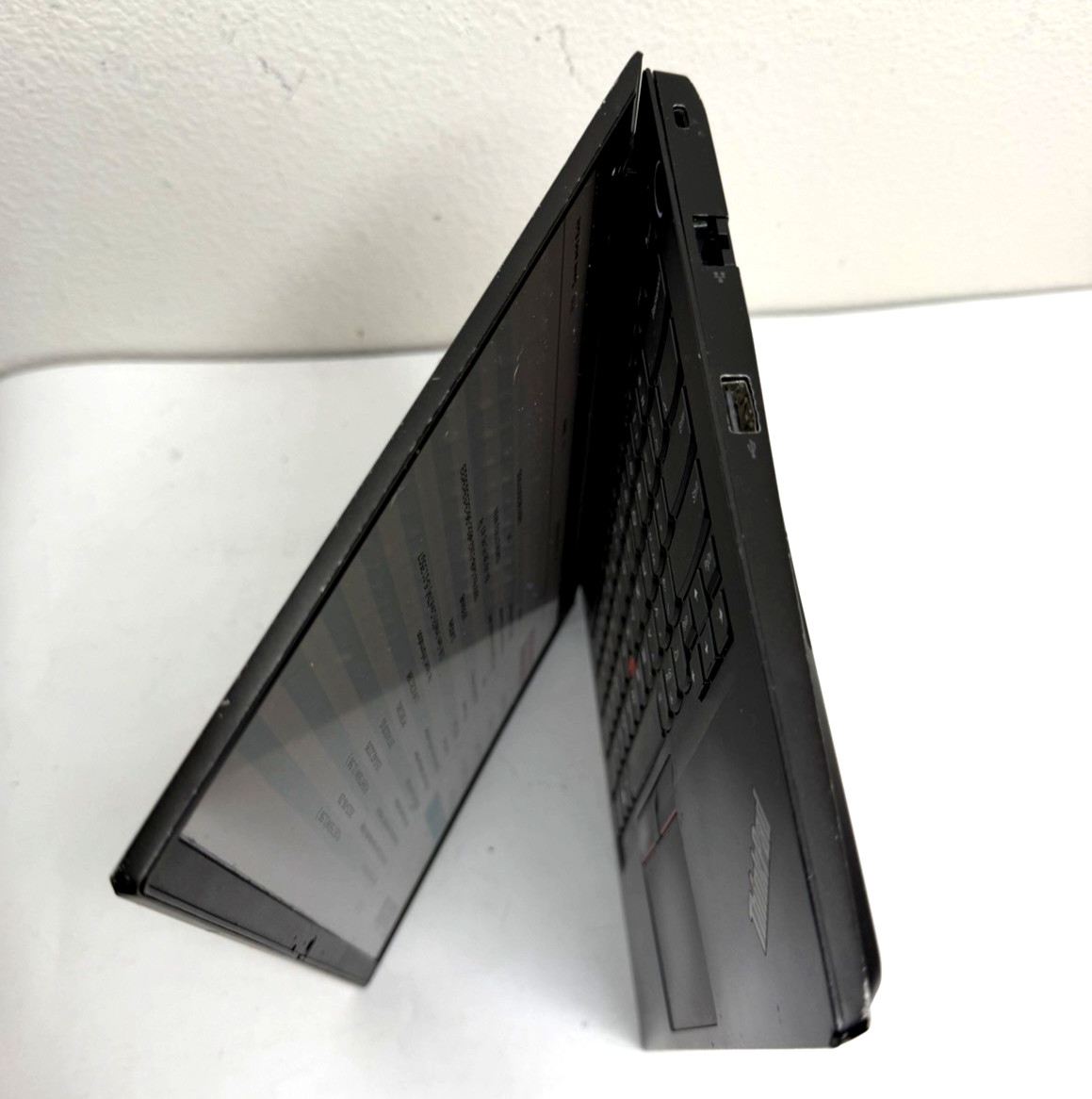 Lenovo ThinkPad E14 Gen 2 14″ Laptop i5-1135G7, No RAM/Storage, Boots to BIOS