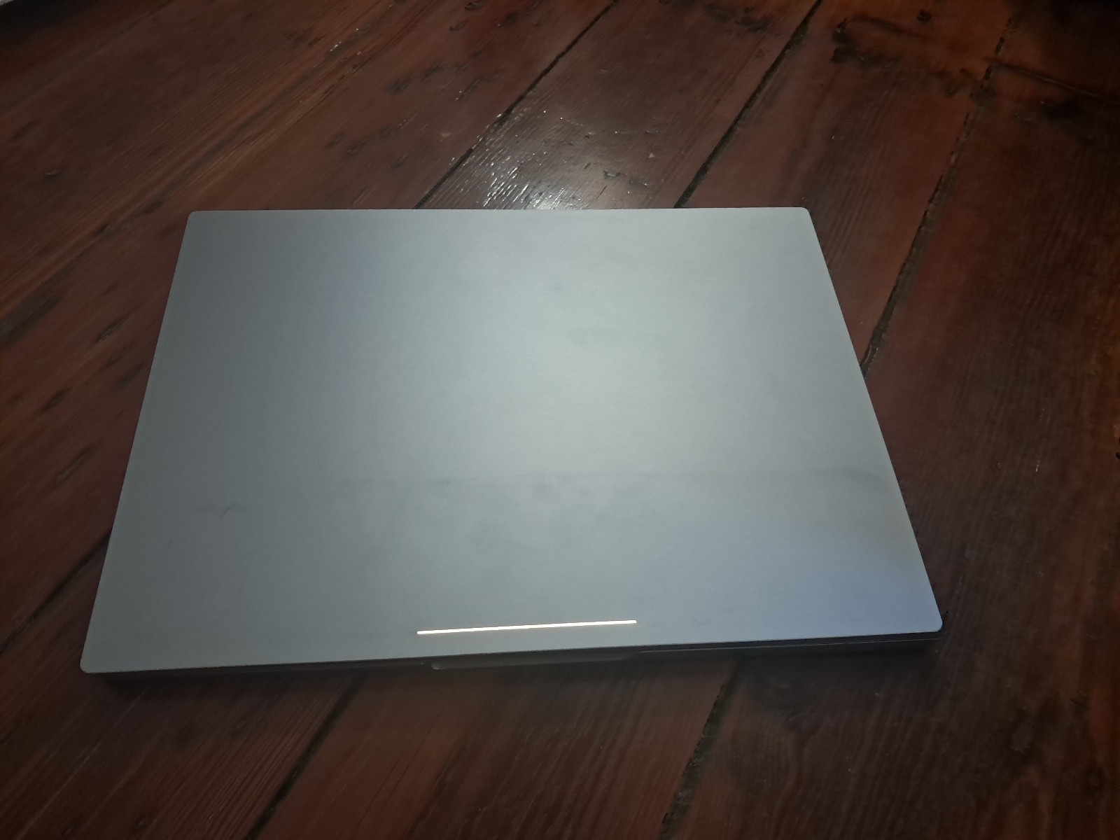 Google Pixel Chromebook 2015. Powers on. Screen Issue. For Parts/Repair *READ*
