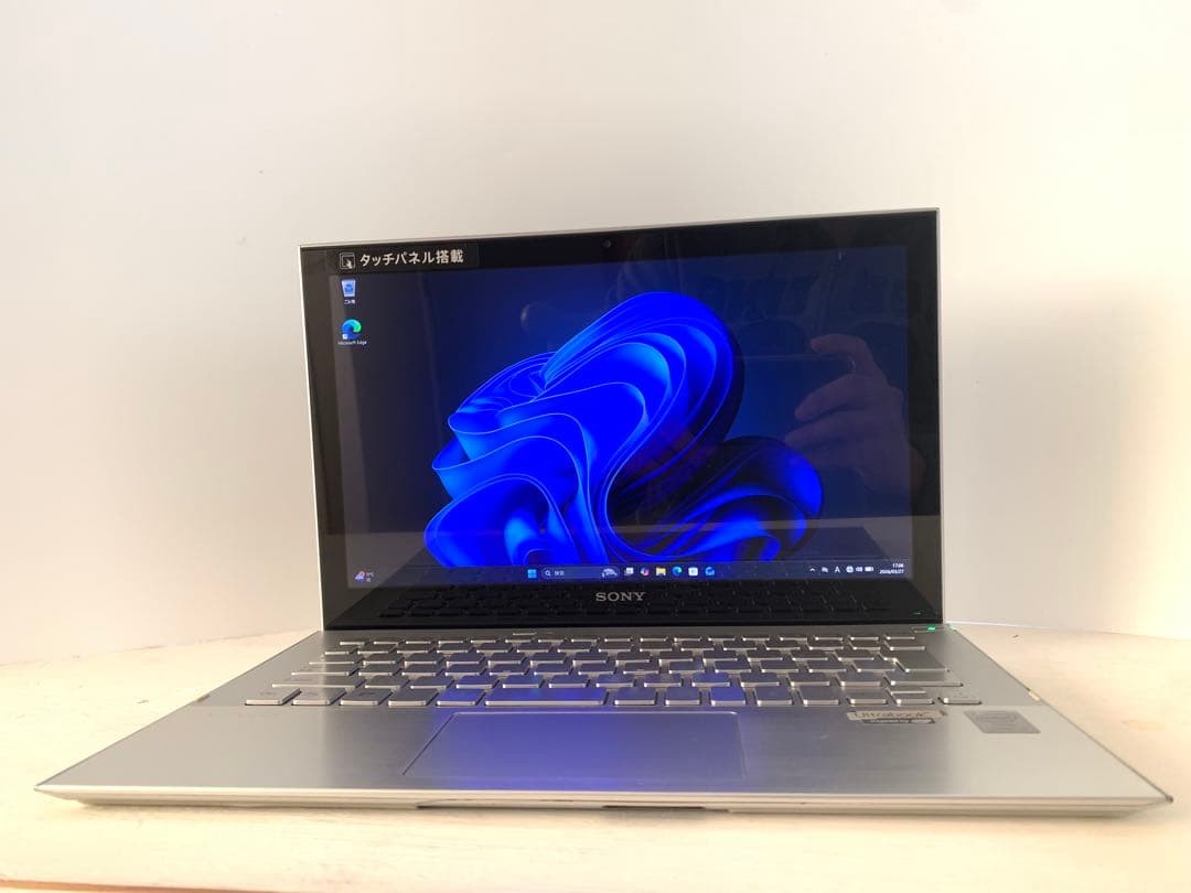 Sony VAIO SVP112A1CN Ultrabook Silver Used Japan Genuine