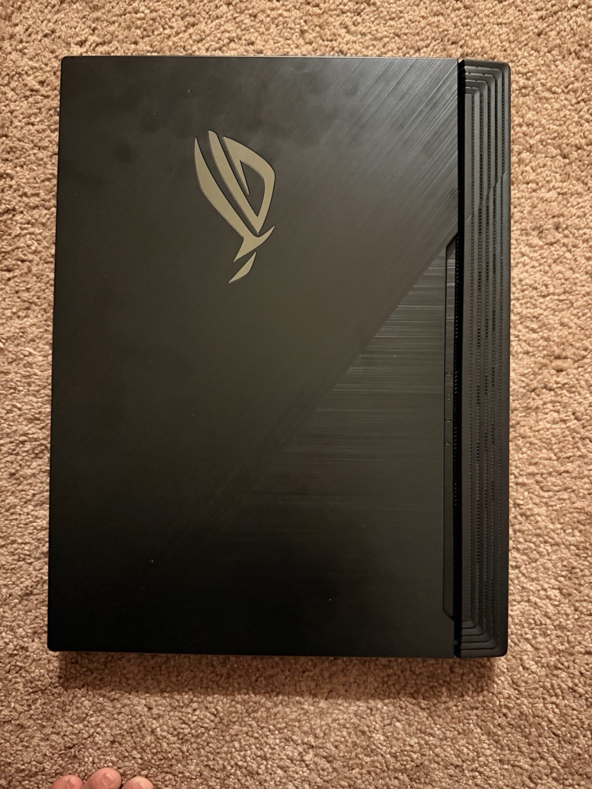 ASUS ROG Strix Gaming Laptop i7/32RAM/1TBNVME/1TB SSD/GTX1050*READ*
